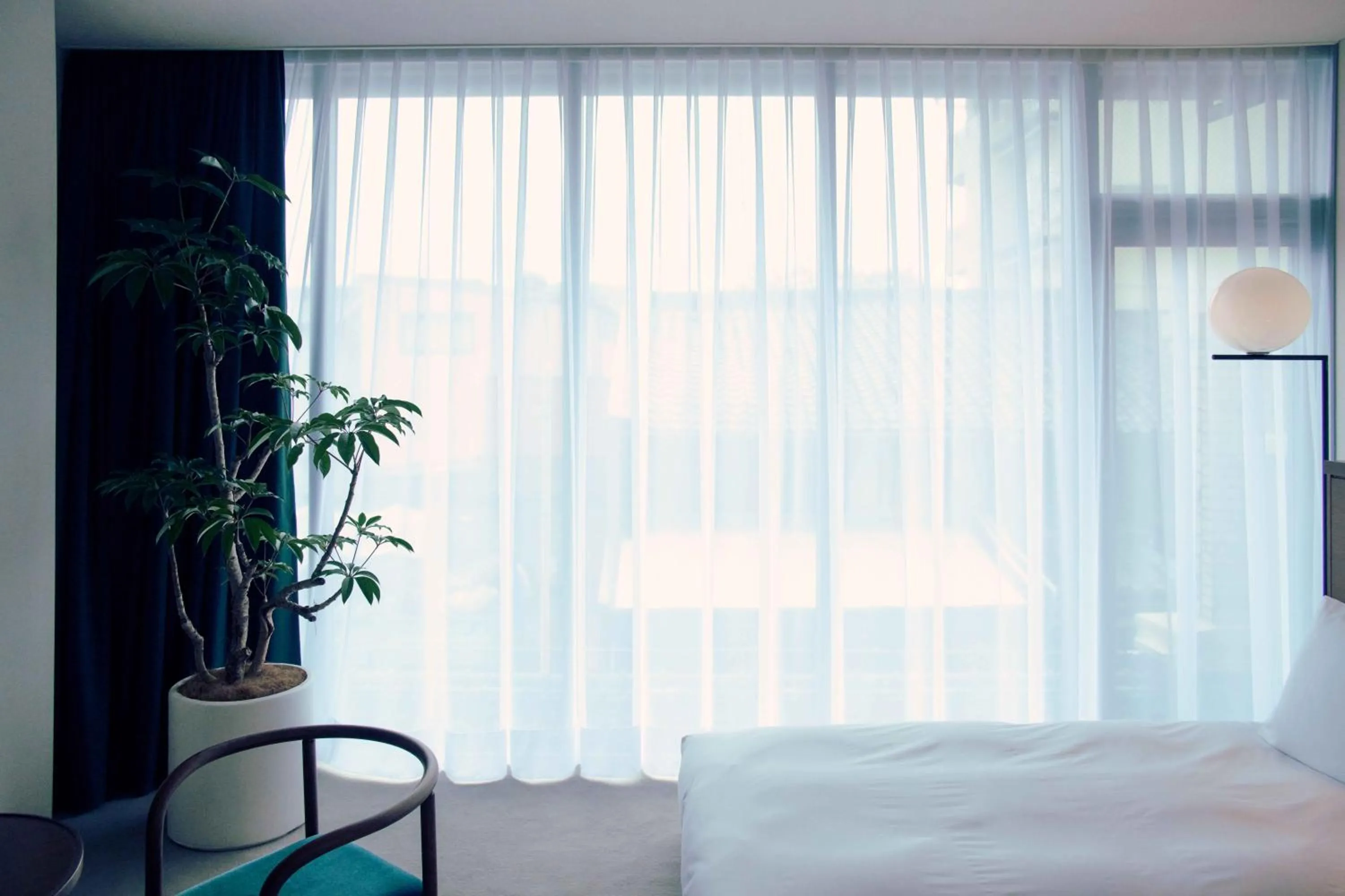 Photo of the whole room, Bed in Marufukuro