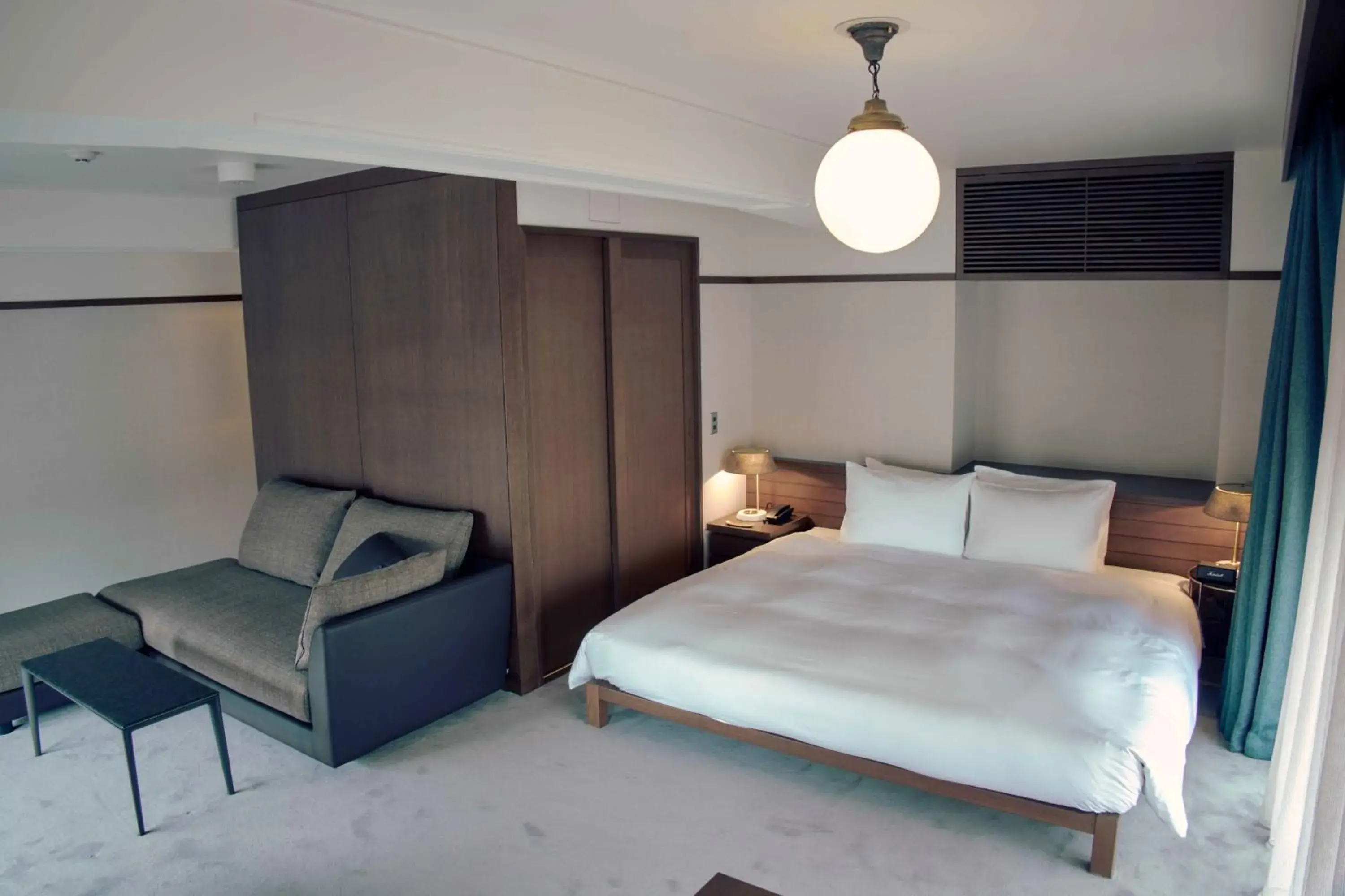 Deluxe King Room with Lounge Access - Former Nintendo Headquarter in Marufukuro Deluxe King Room with Lounge Access - Former Nintendo Headquarter in Marufukuro