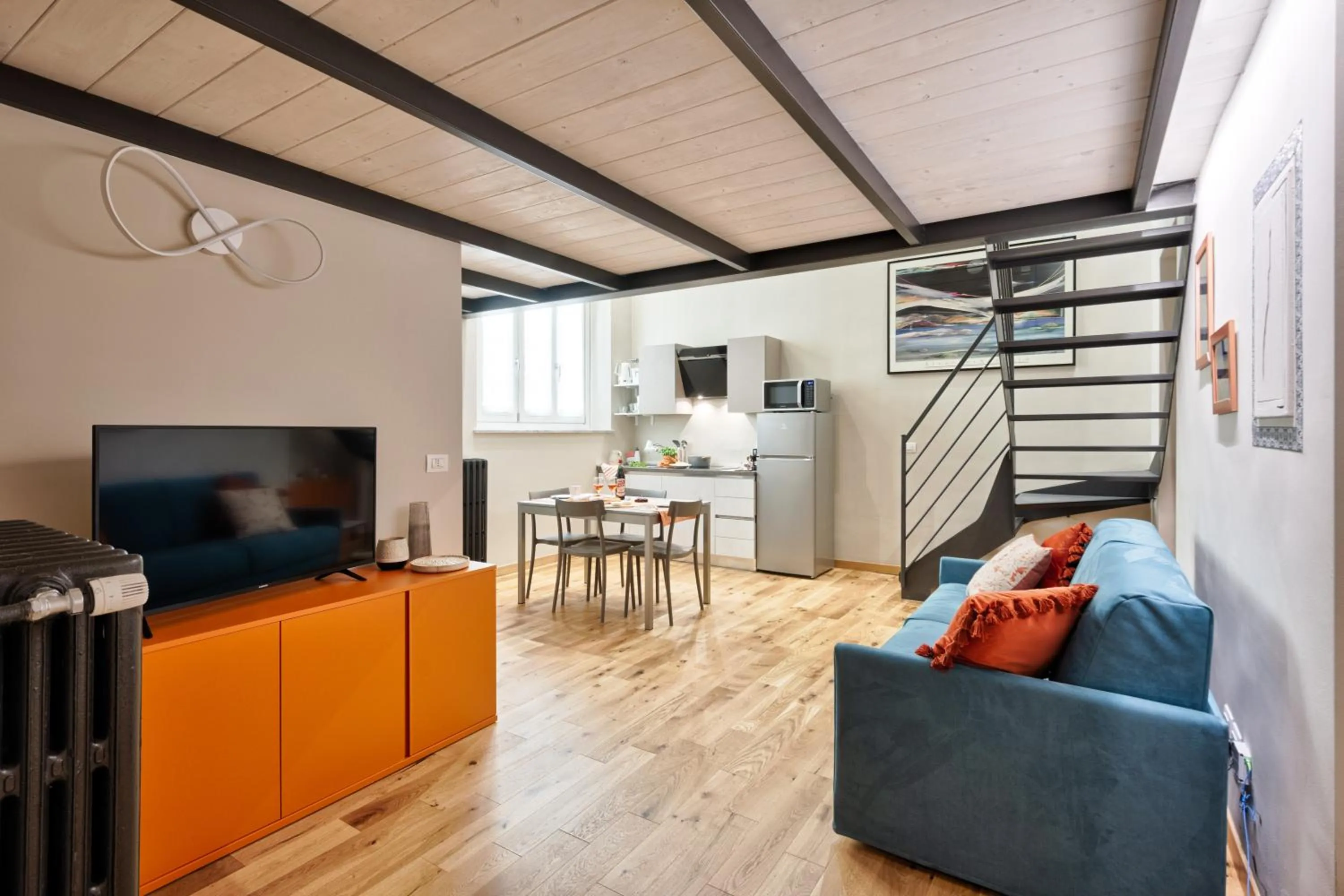 Living room in Casa ALELI' by Apartments To Art
