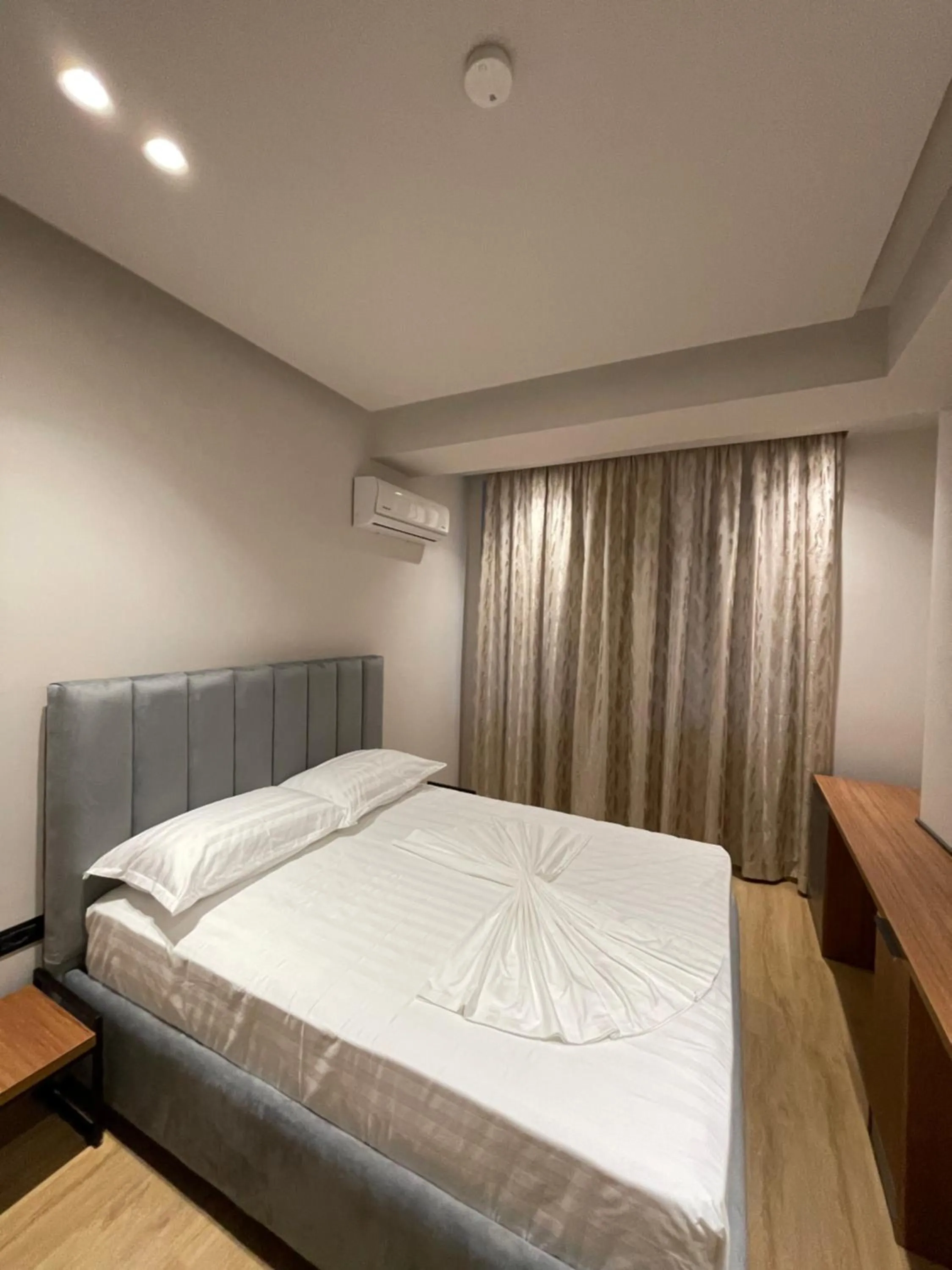 Bed in Bujtina Apsus