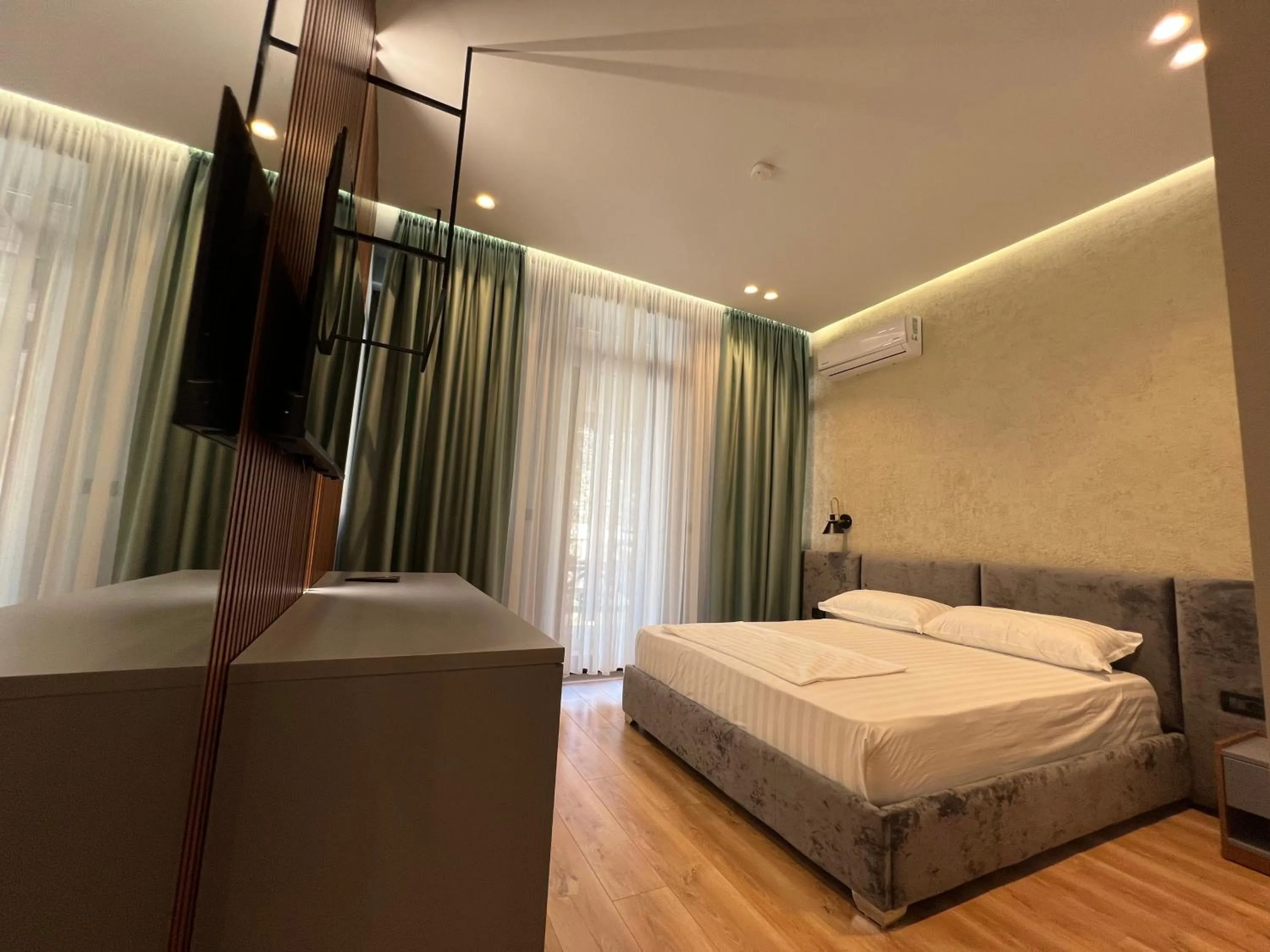 Bed in Bujtina Apsus