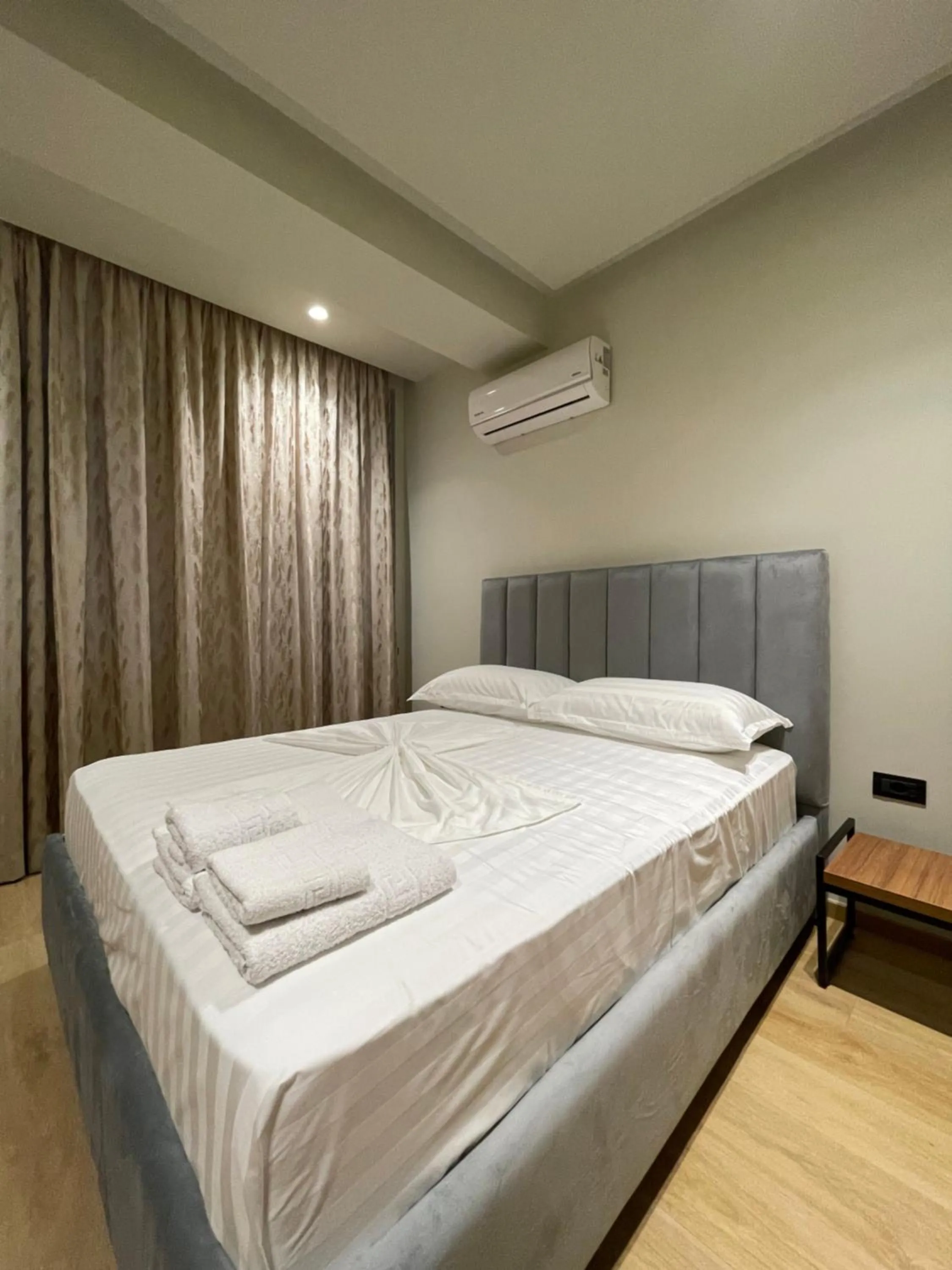 Bed in Bujtina Apsus