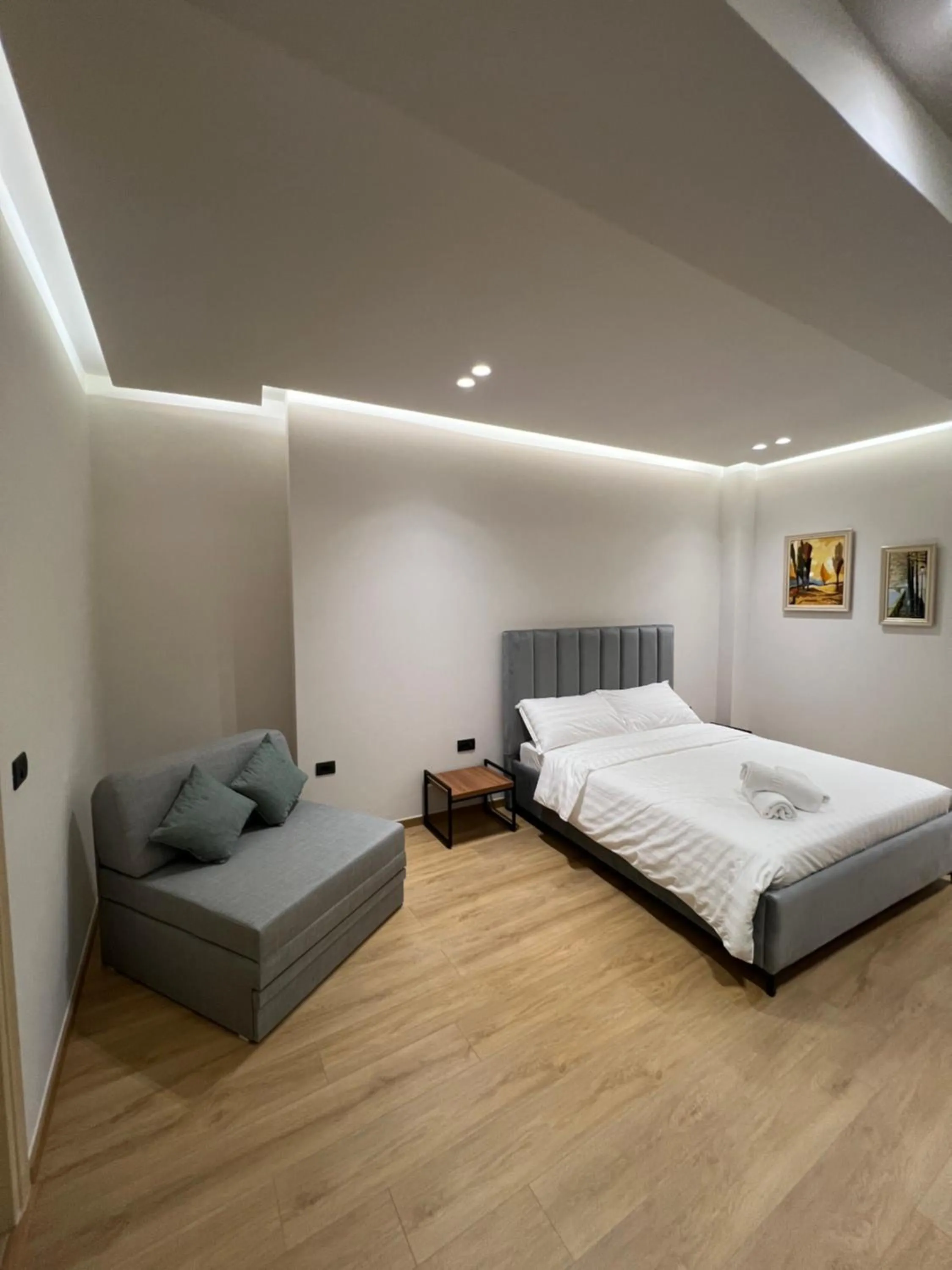 Bed in Bujtina Apsus