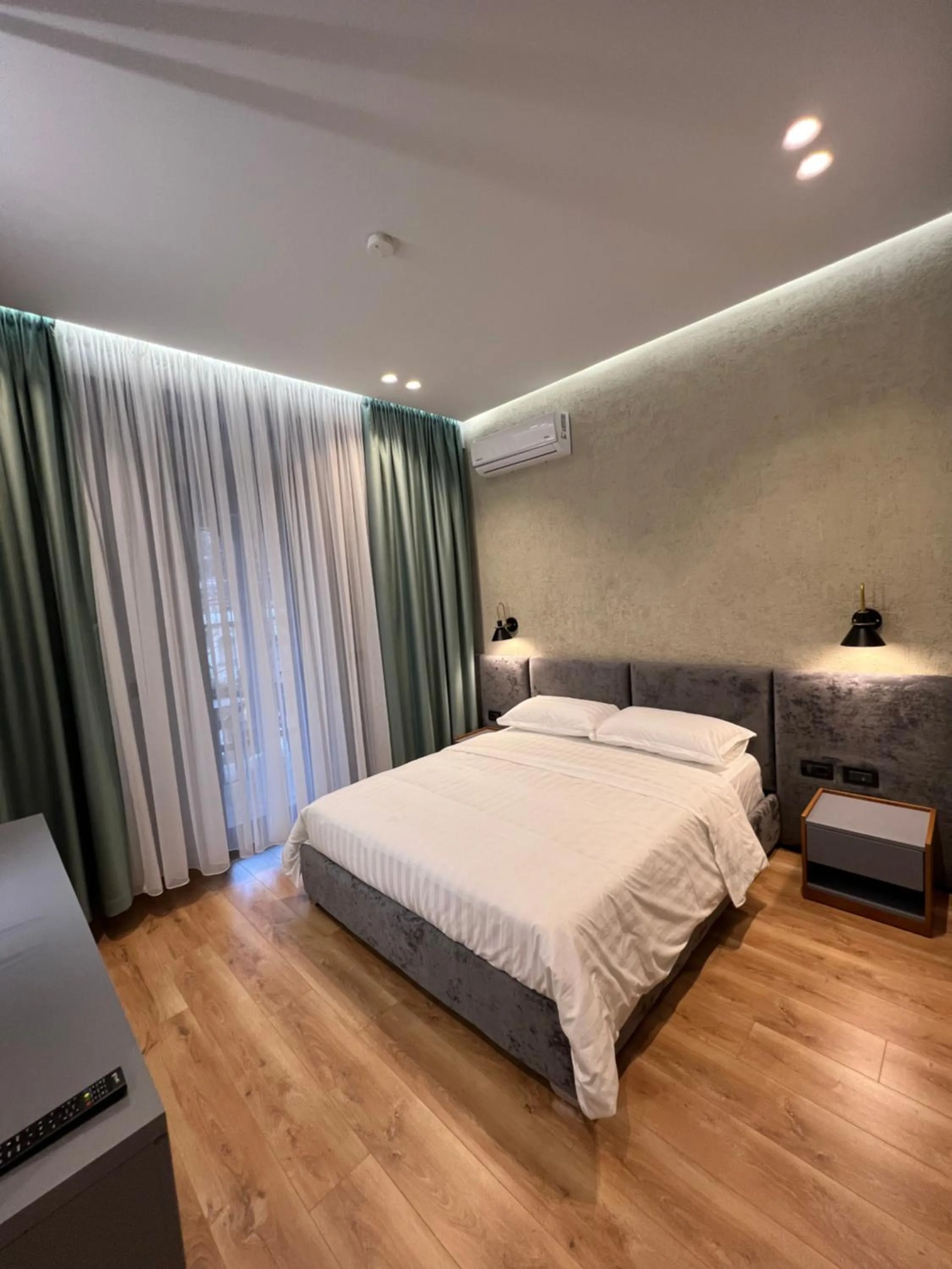 Bed in Bujtina Apsus