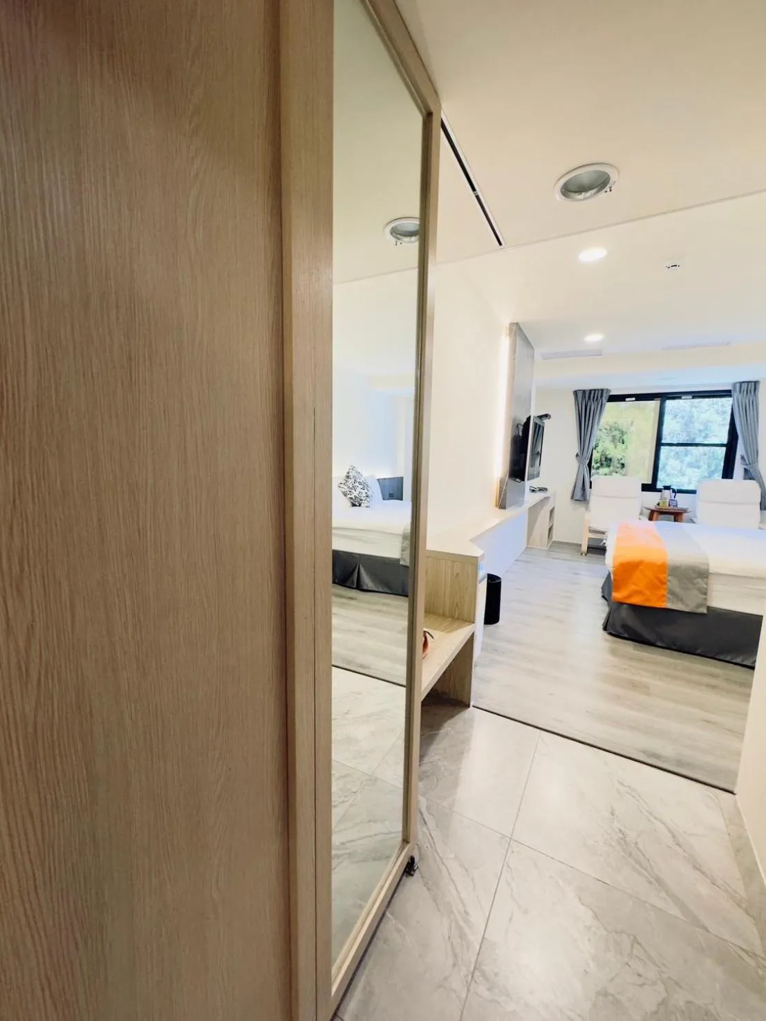 Photo of the whole room, Bed in Dafong Hotel