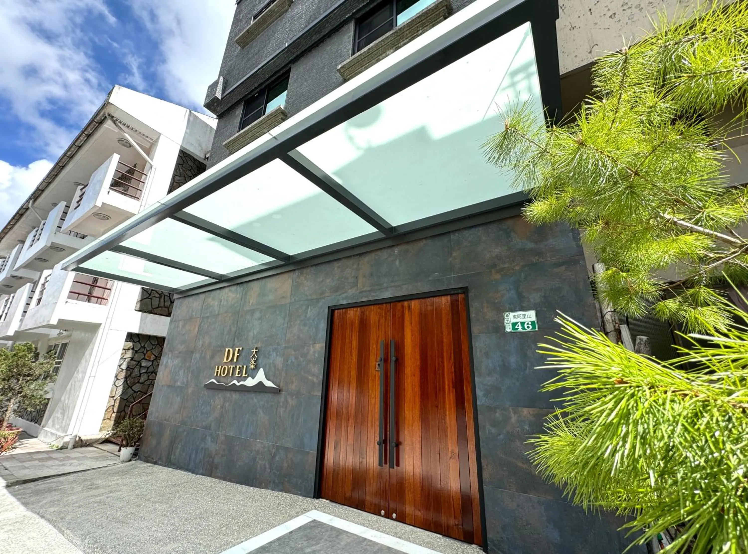 Property building in Dafong Hotel