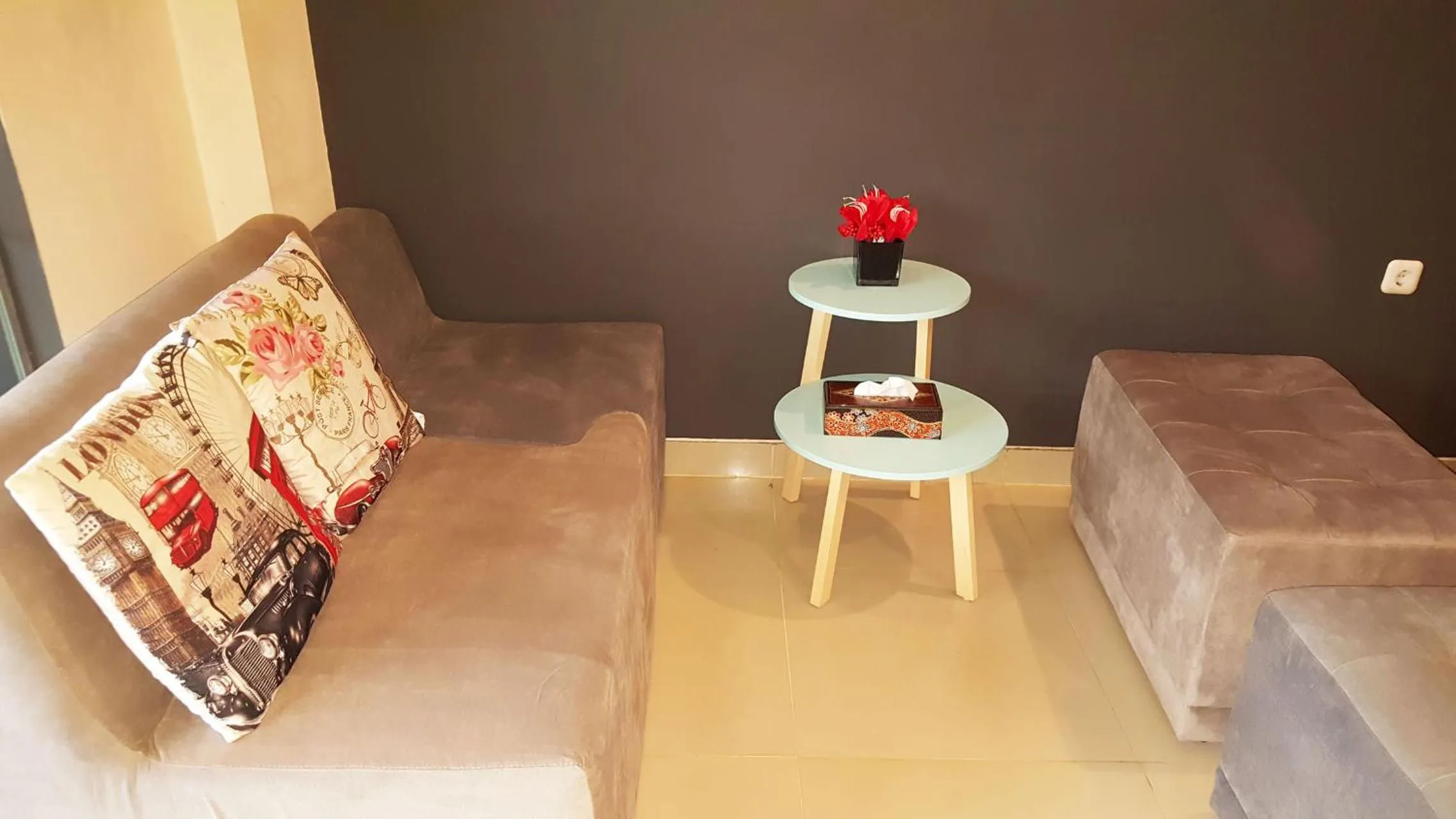 Living room in Sunrise Hotel Jogja