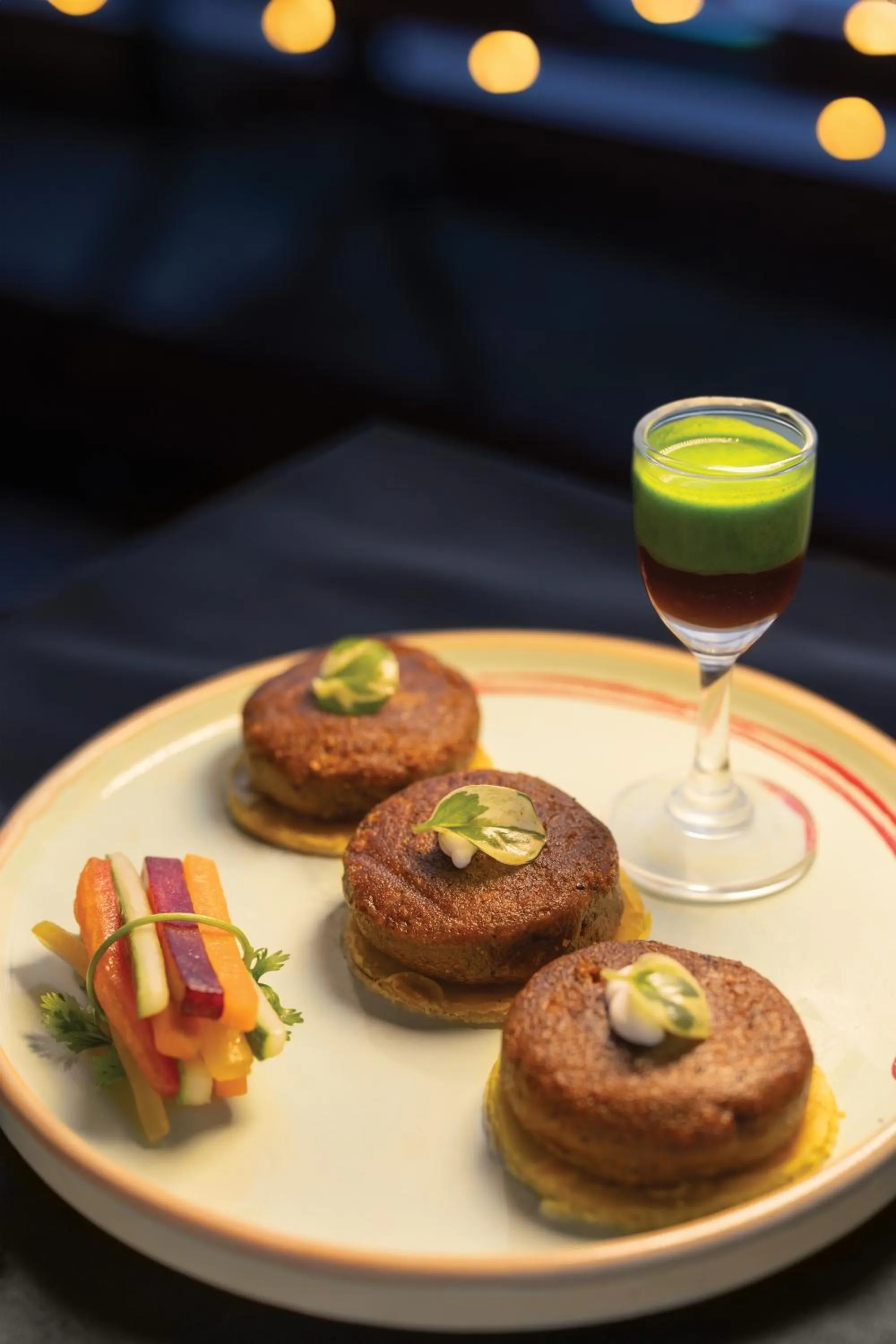 Food and drinks in The Acacia Hotel & Spa