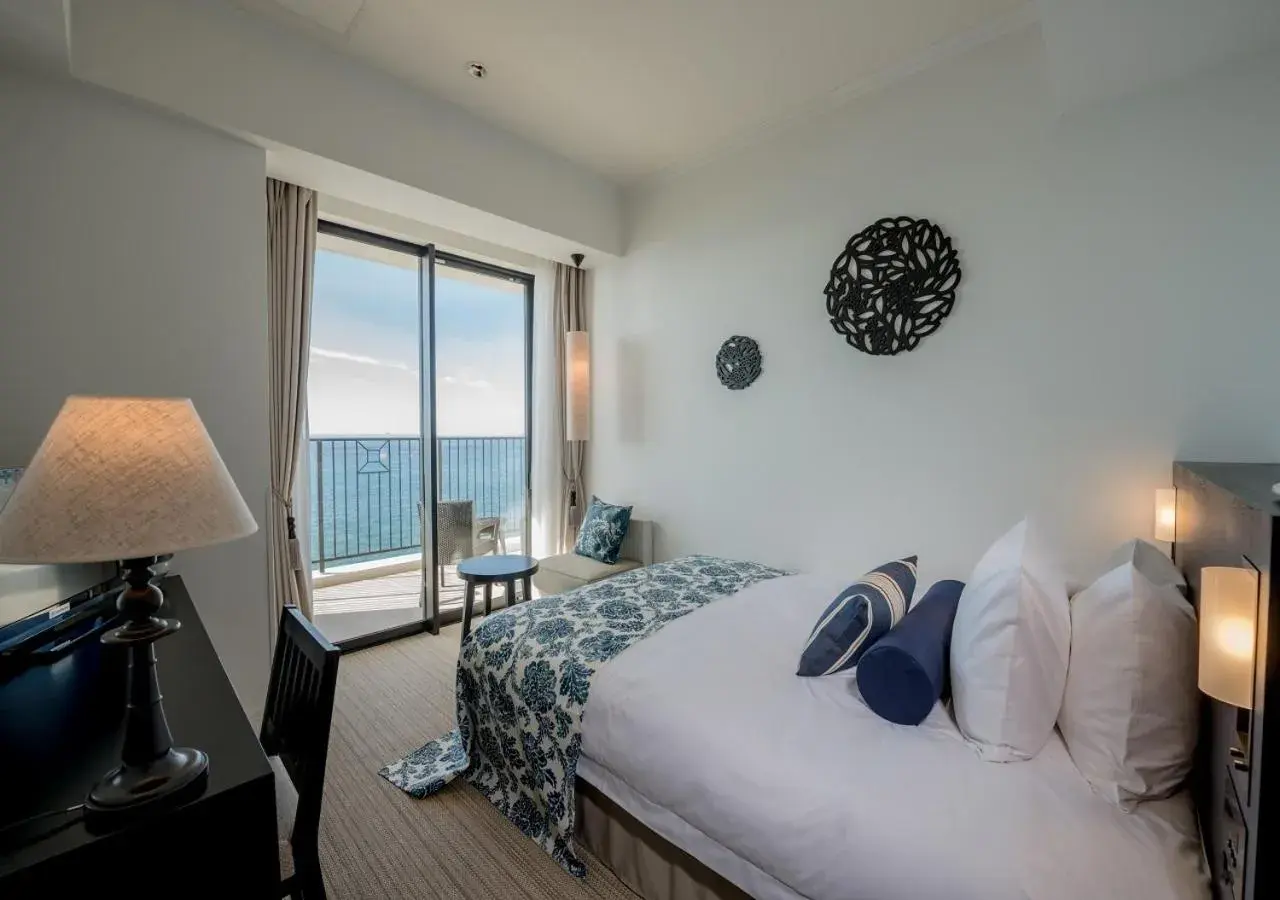 Bed in Hotel Monterey Okinawa Spa & Resort Bed in Hotel Monterey Okinawa Spa & Resort