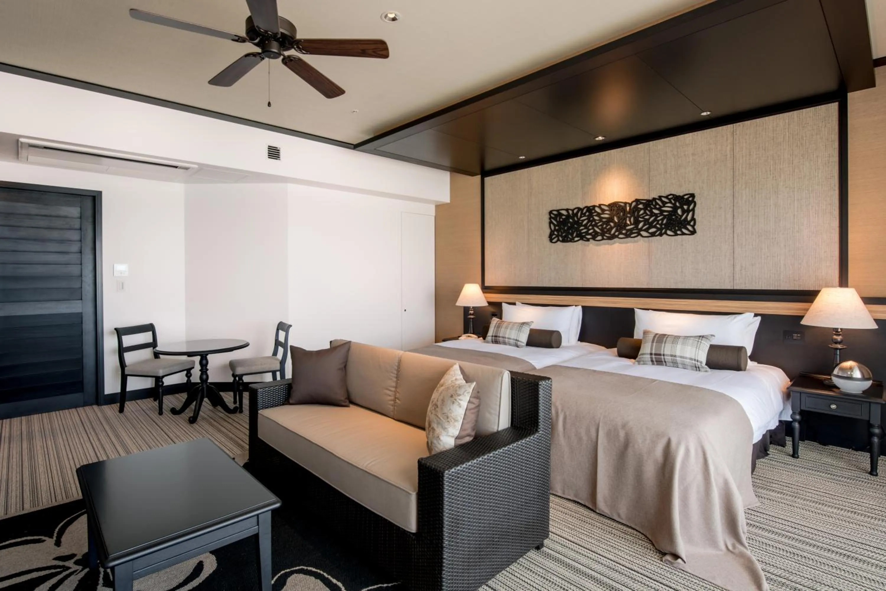 Photo of the whole room, Bed in Hotel Monterey Okinawa Spa & Resort