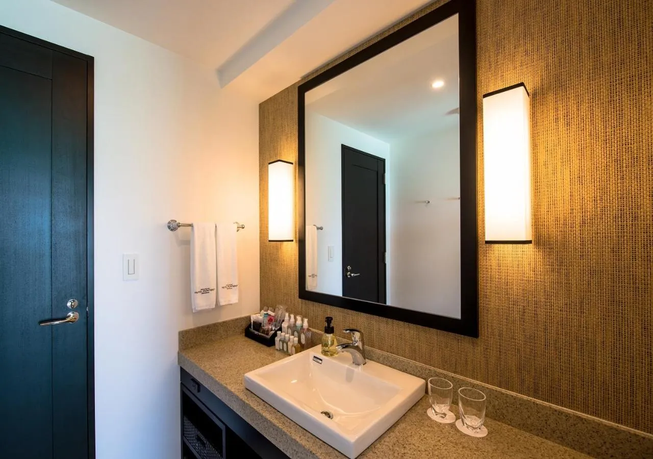 Bathroom in Hotel Monterey Okinawa Spa & Resort