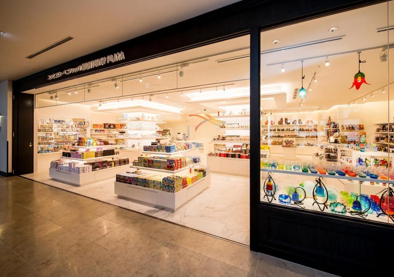 Area and facilities in Hotel Monterey Okinawa Spa & Resort