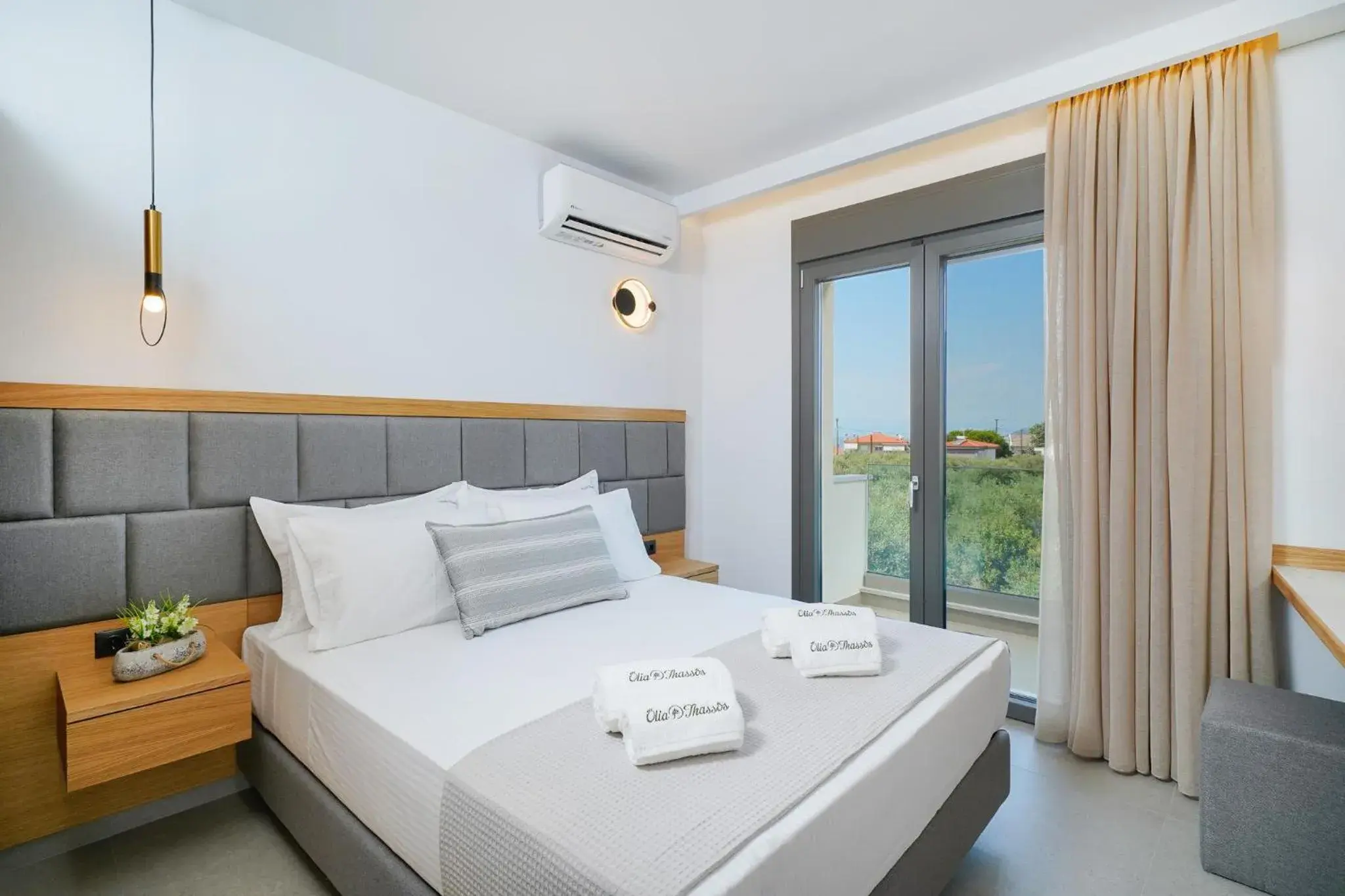 Bed in Olia Thassos - Luxury Apartments Bed in Olia Thassos - Luxury Apartments