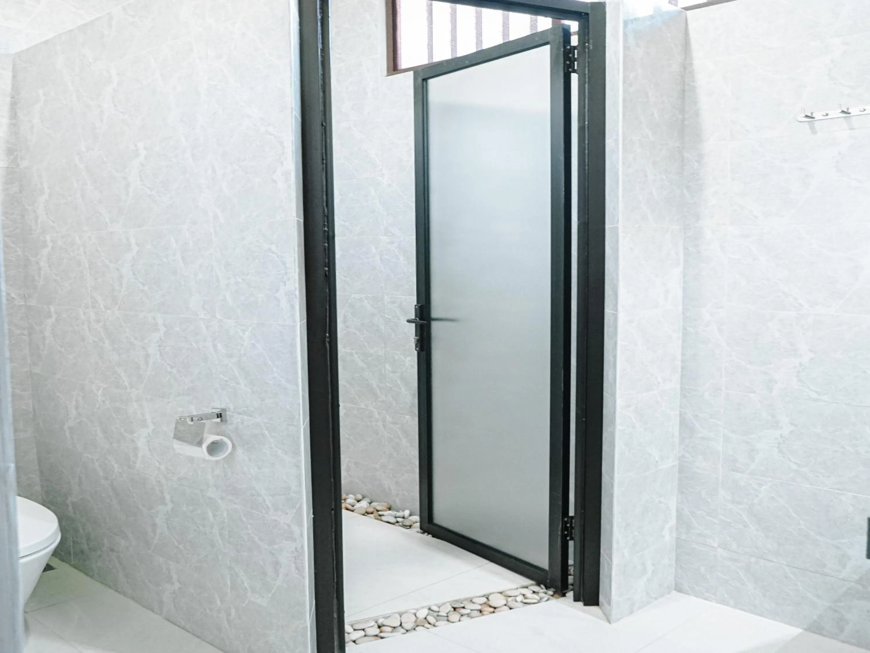 Shower in Sunset Villa