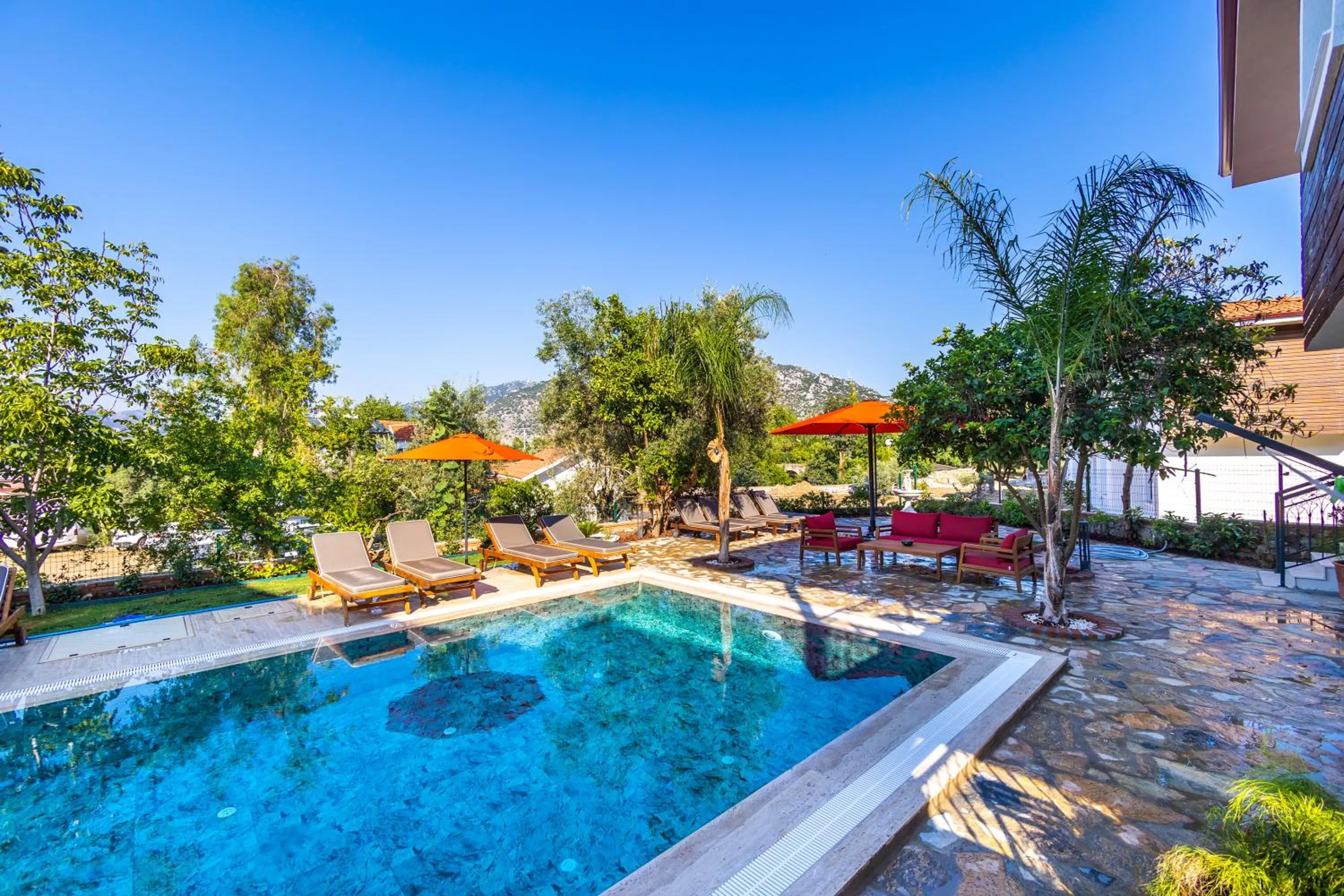 Garden in Elizya Boutique Hotel