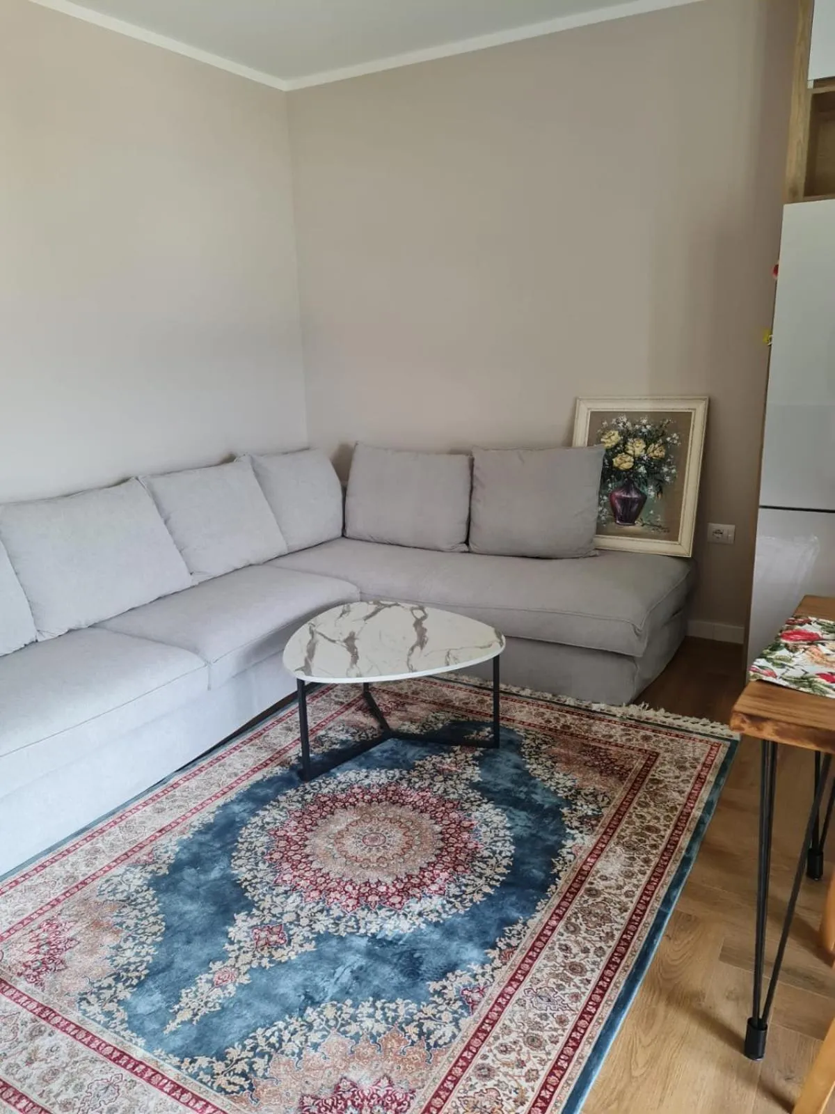 Living room in B&B Champagne, Vlore Bay