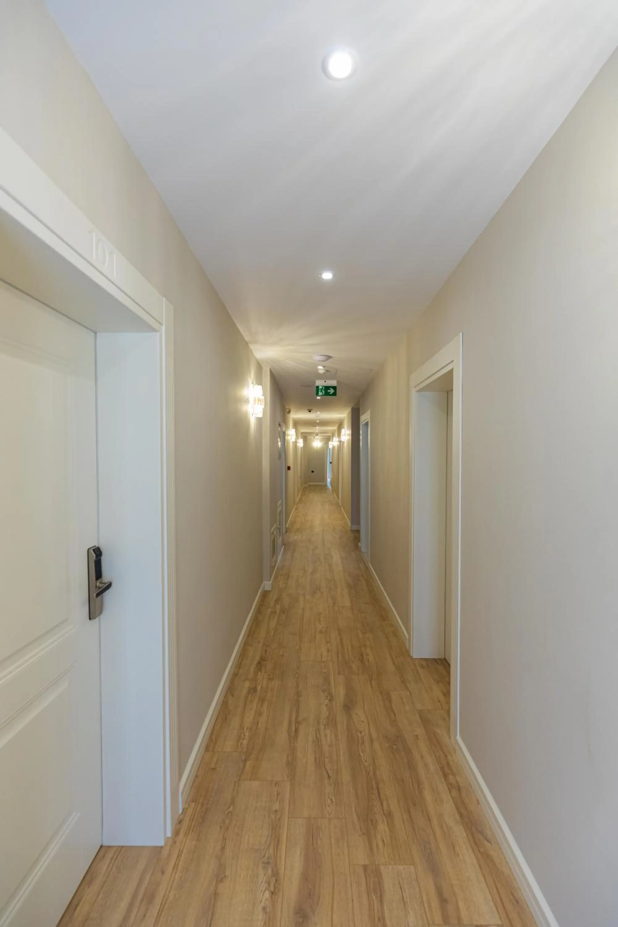 Lobby or reception in B&B Champagne, Vlore Bay