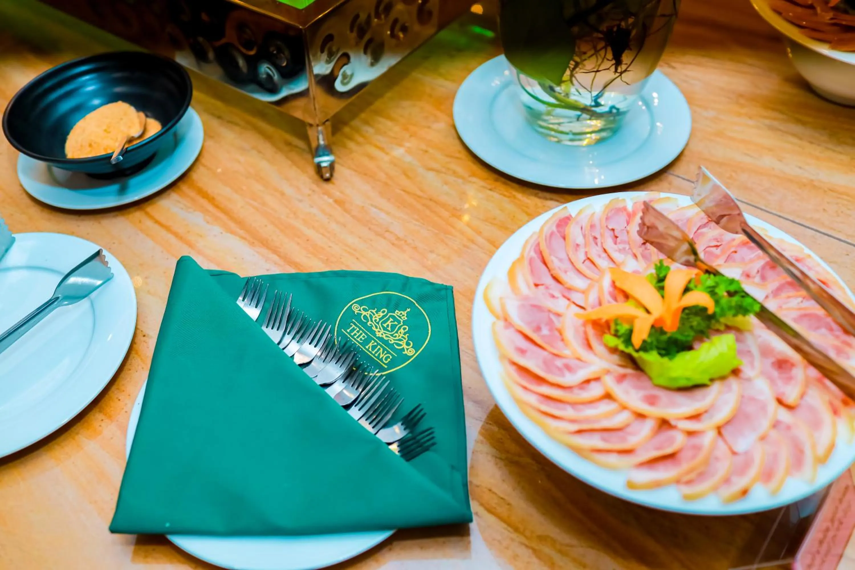 Breakfast in The King Hotel - Condotel Thai Nguyen