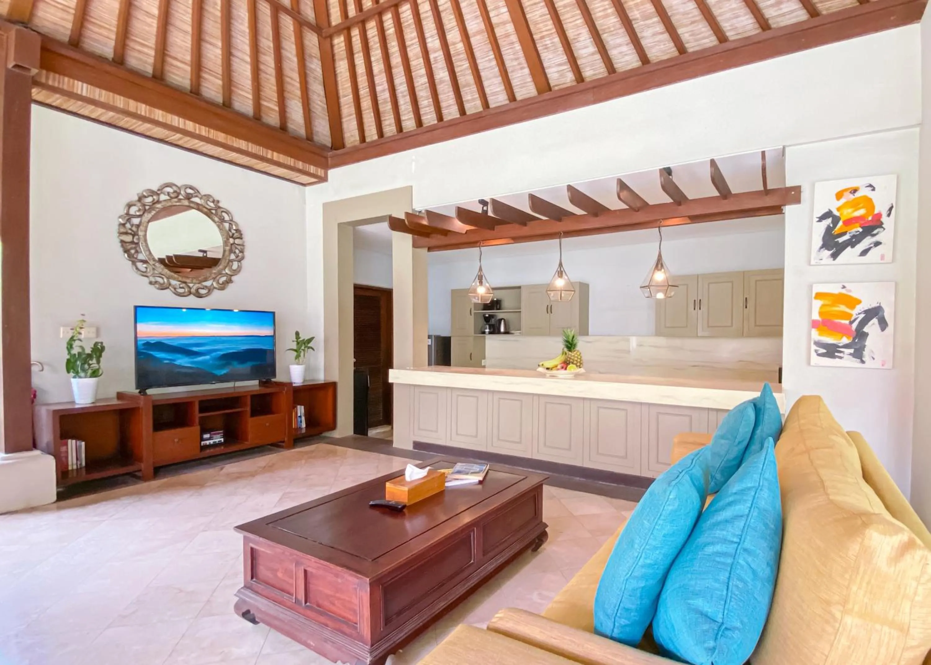 TV and multimedia in Villa Savannah