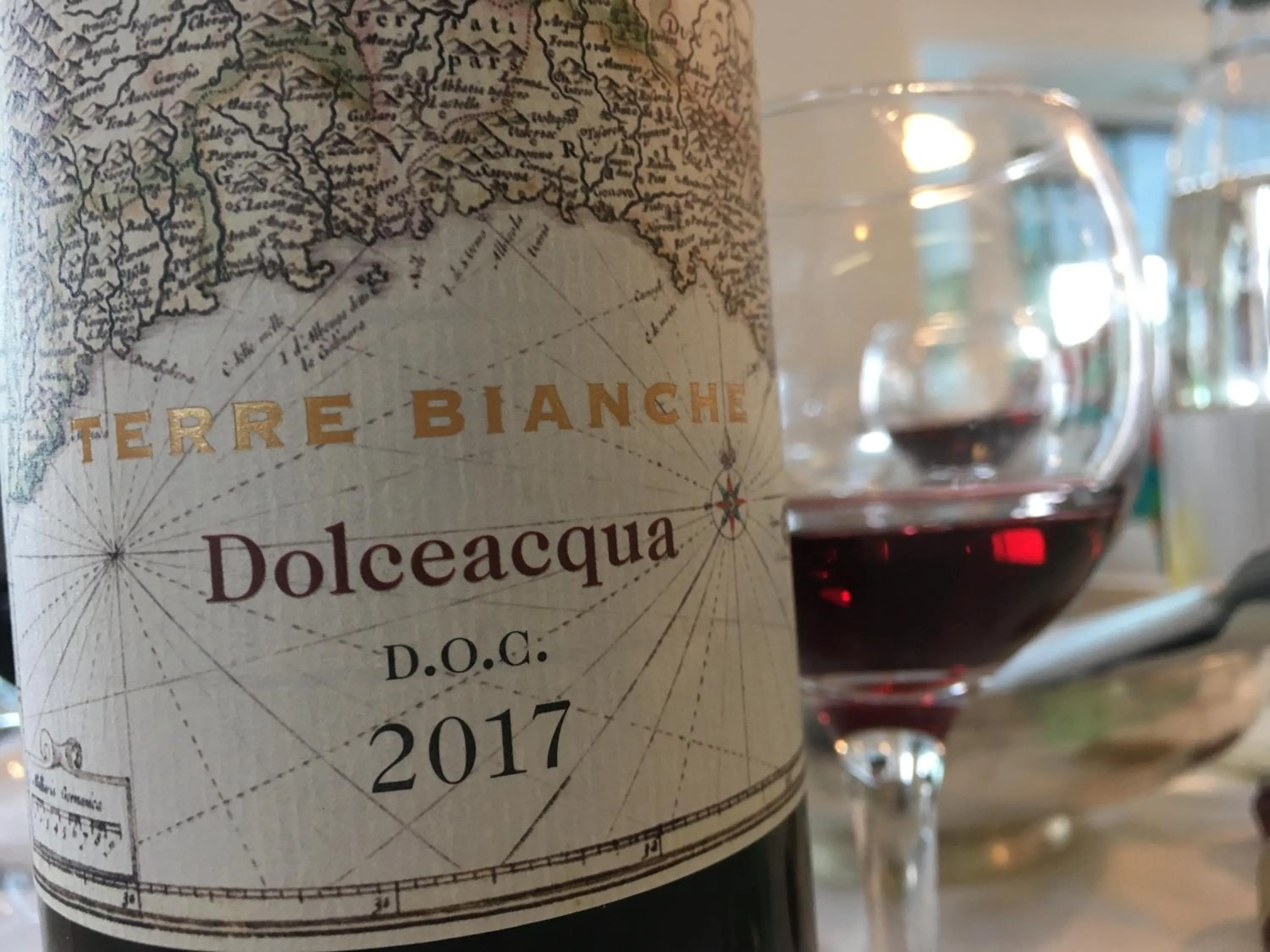 Alcoholic drinks in Hotel Caravelle Thalasso & Wellness