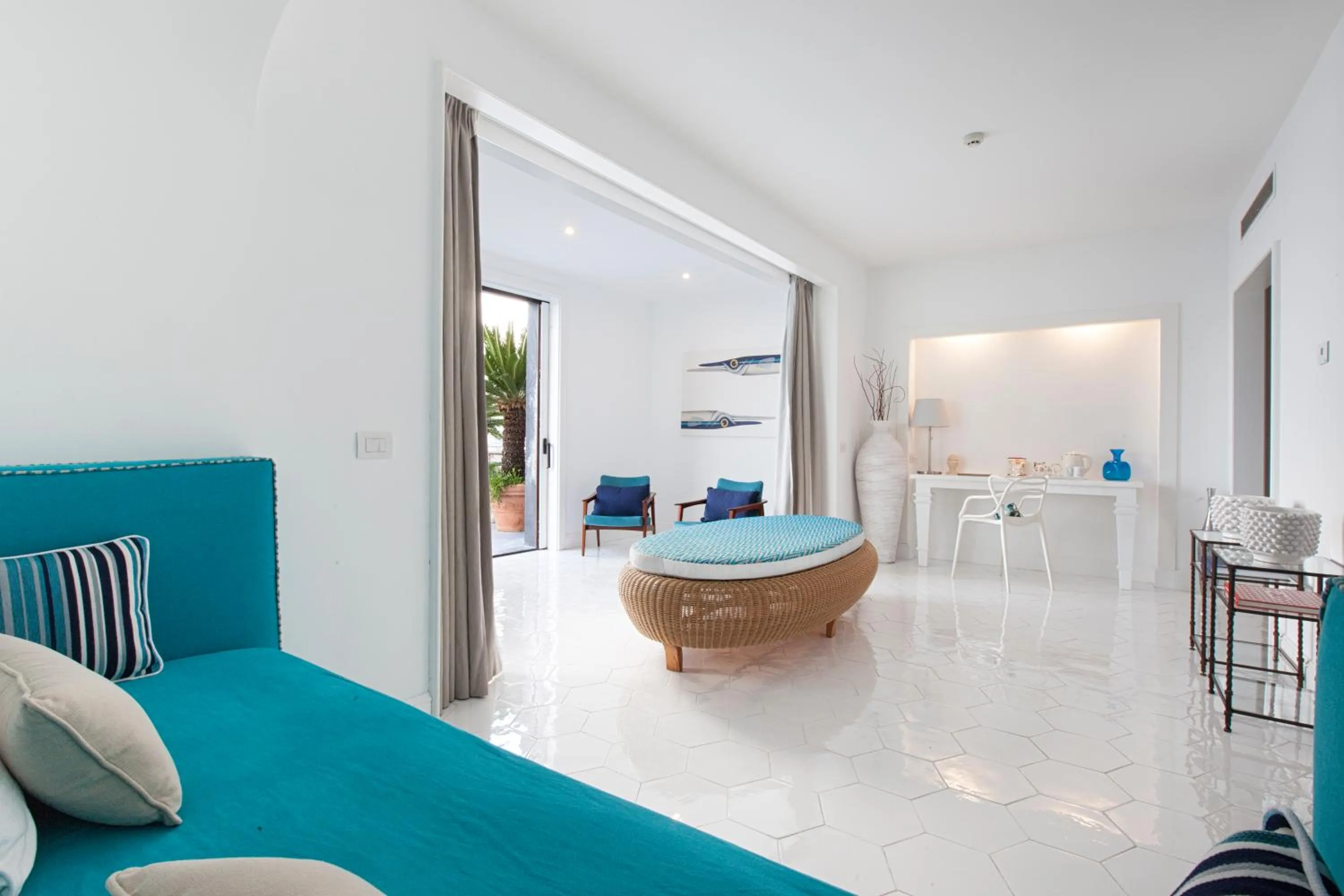 Seating area in Hotel Belair