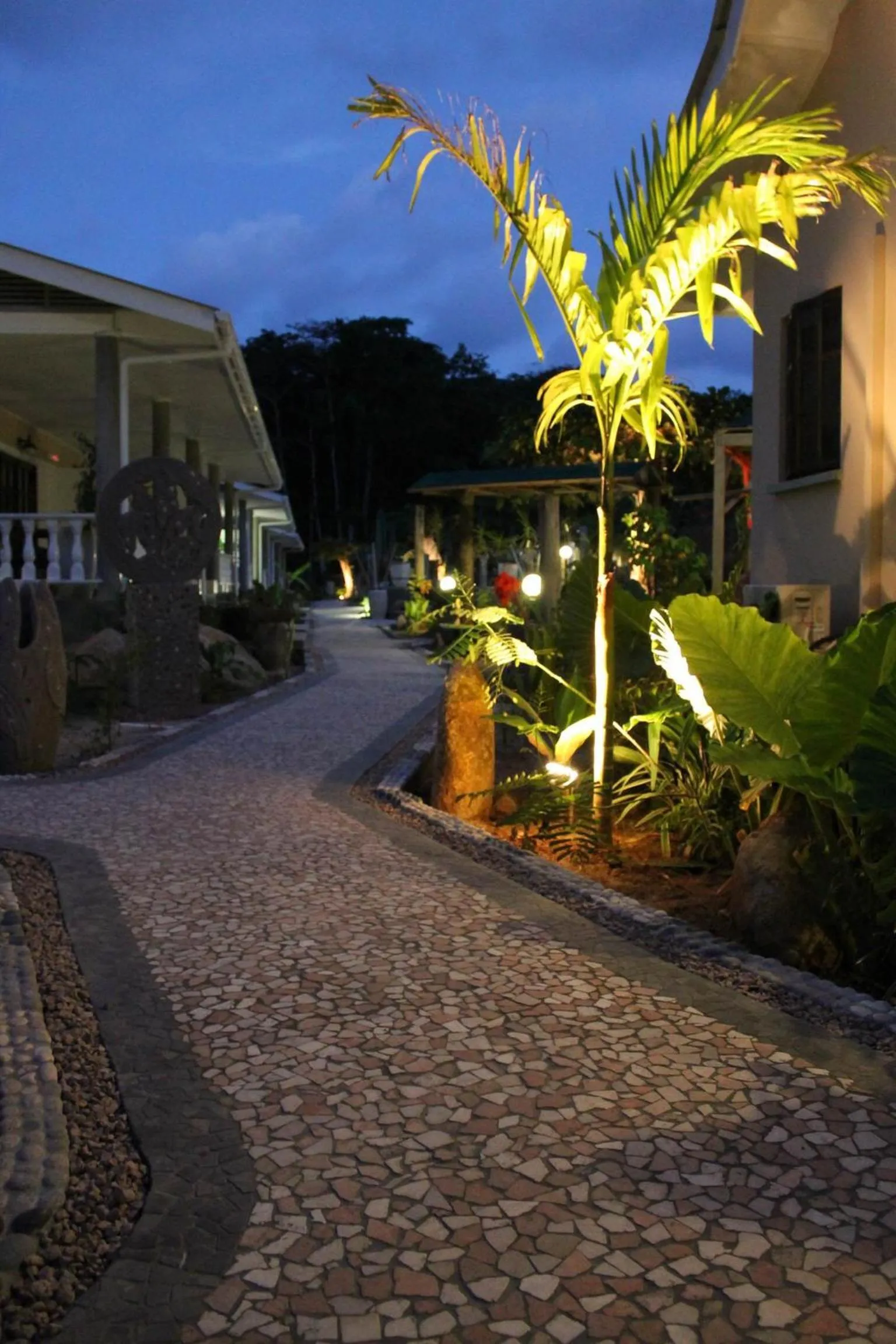 Garden in Cabanes Des Anges