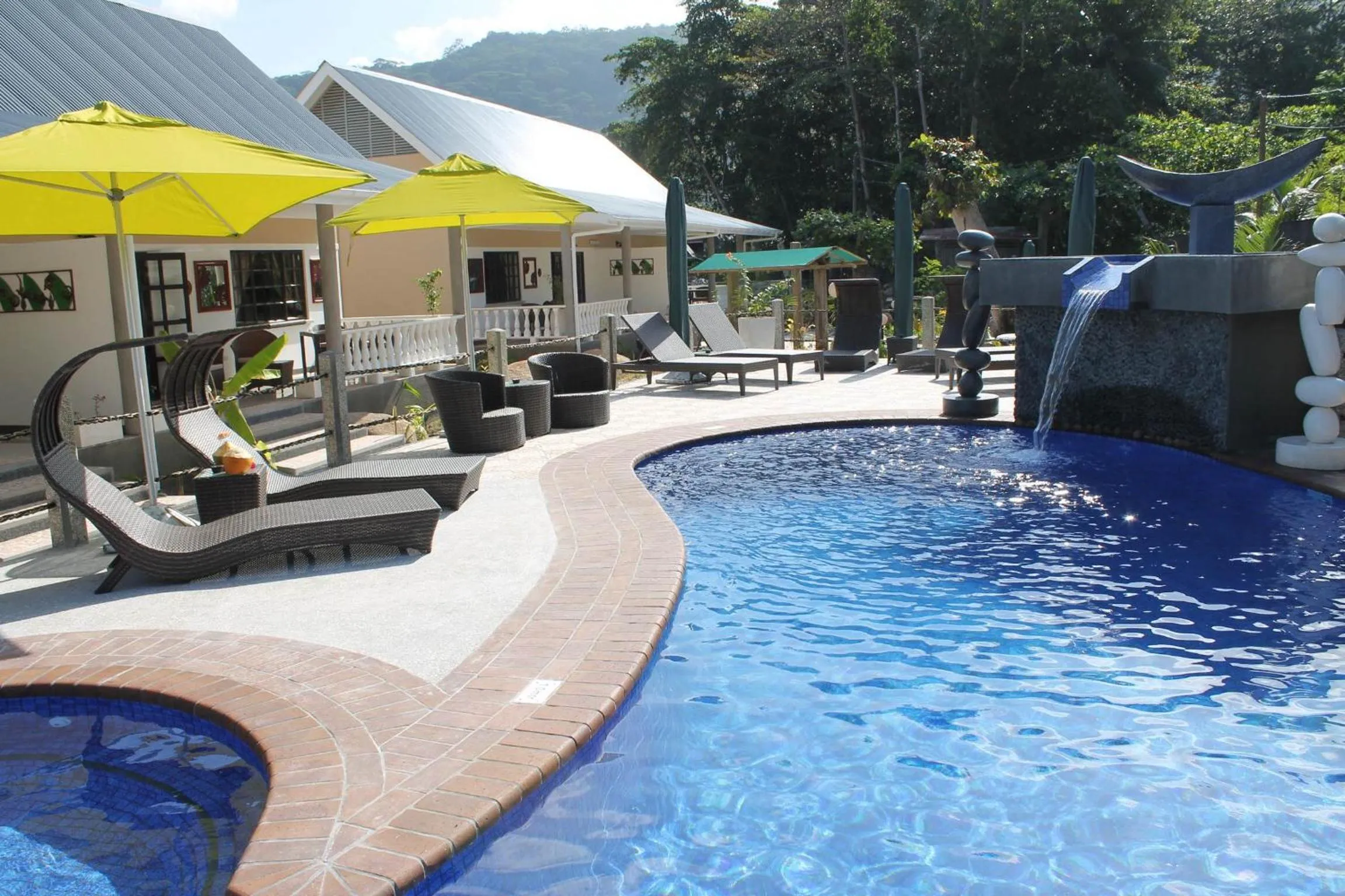 Swimming pool in Cabanes Des Anges