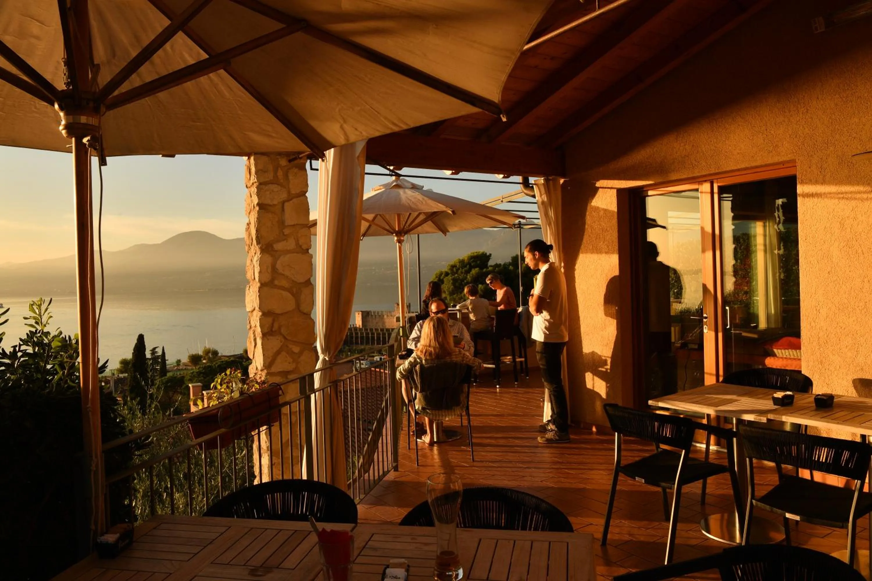 Patio in Residence Ca Del Lago