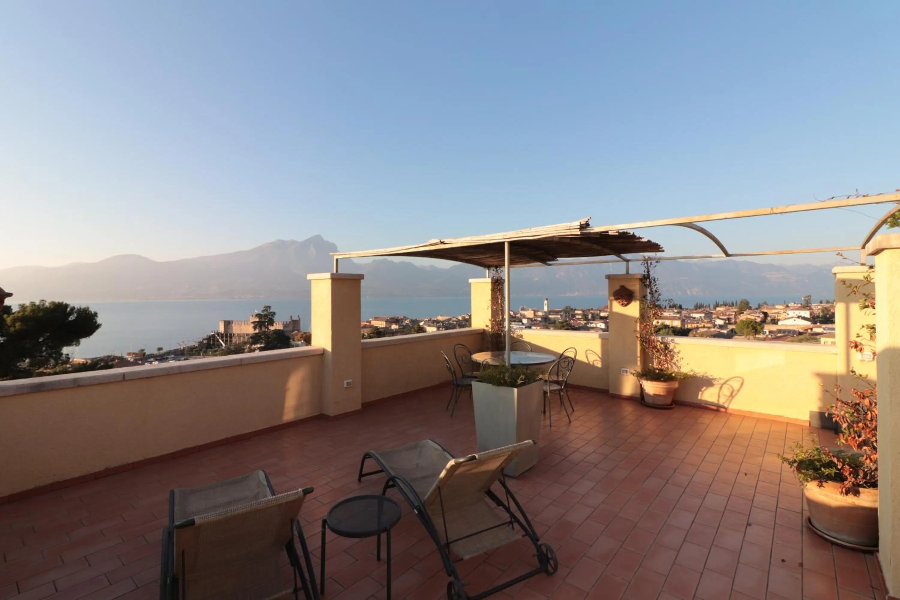 Natural landscape in Residence Ca Del Lago