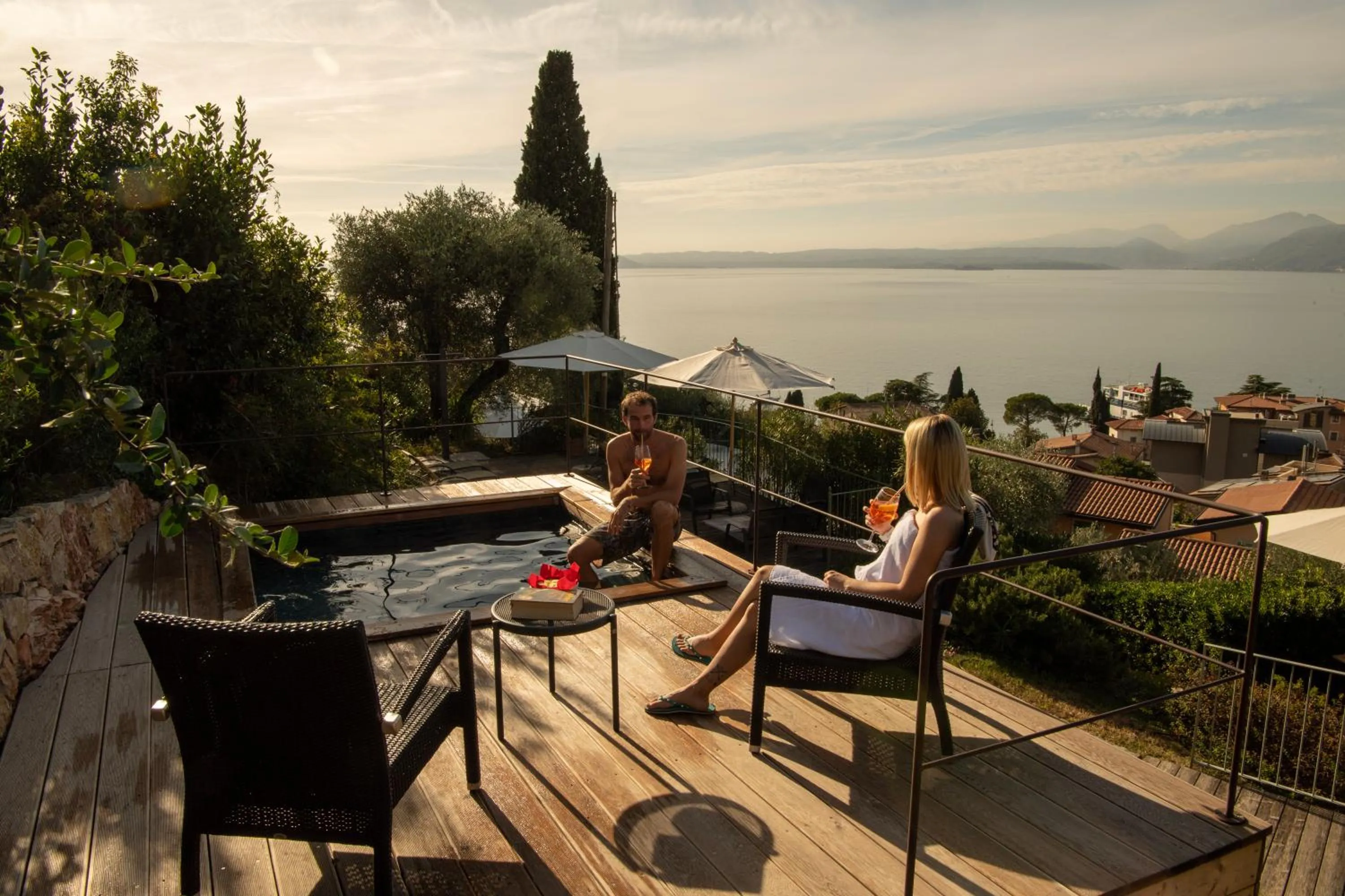 Patio in Residence Ca Del Lago