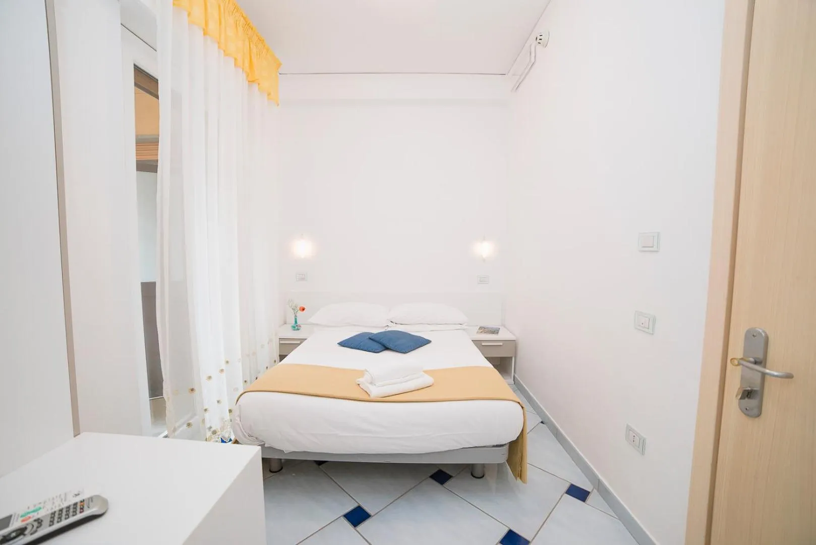 Bed in Hotel De Rosa