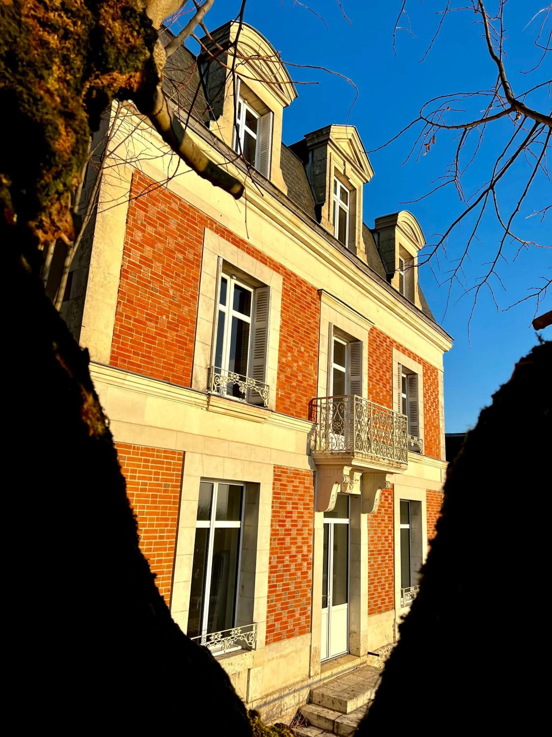 Property building in Maison Loire