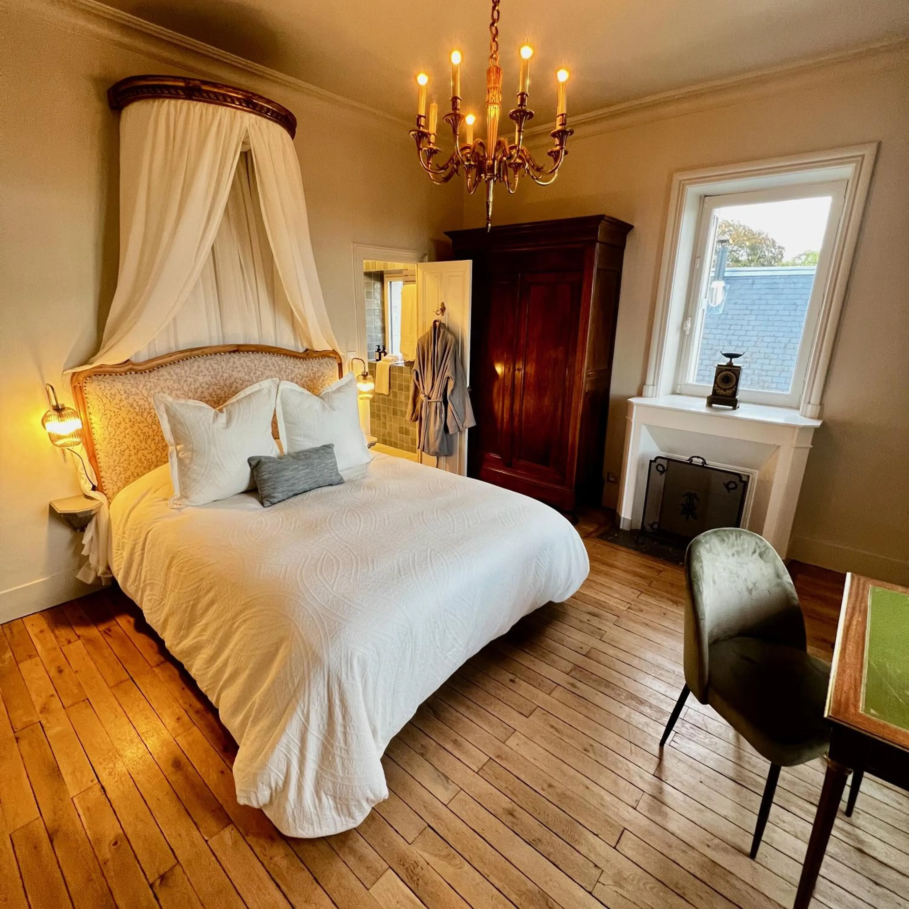 Bed in Maison Loire