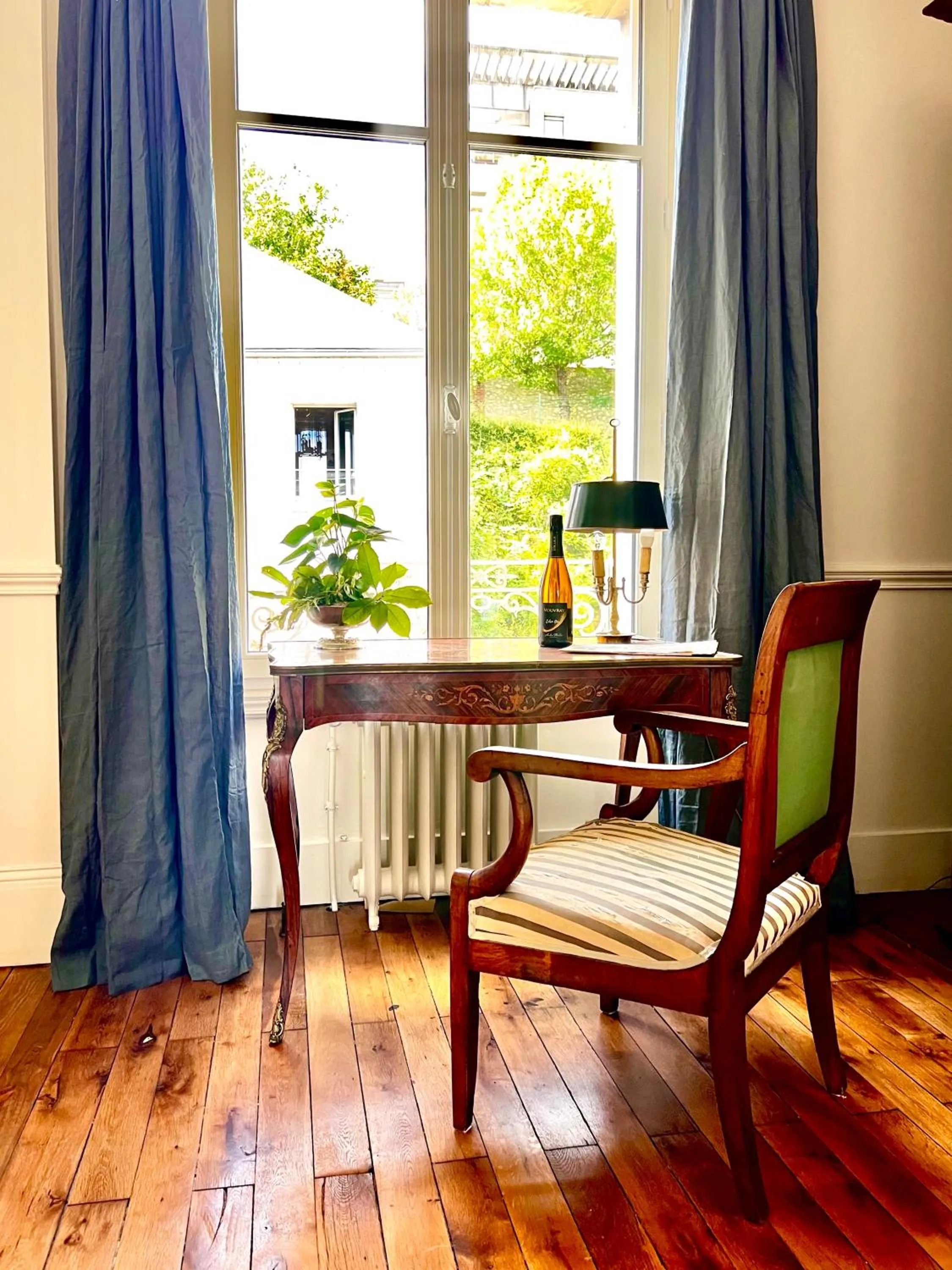 Bedroom in Maison Loire