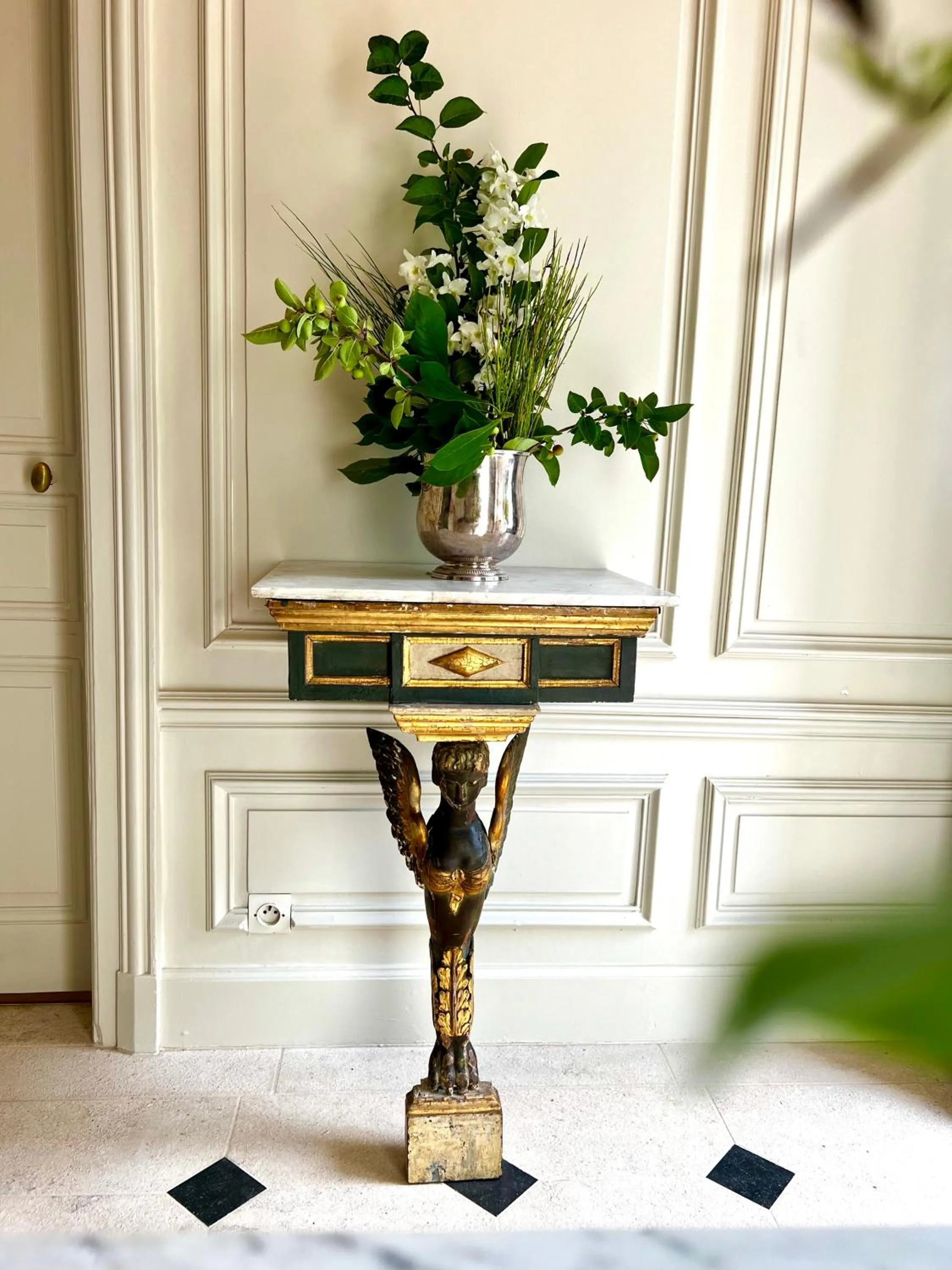 Decorative detail in Maison Loire