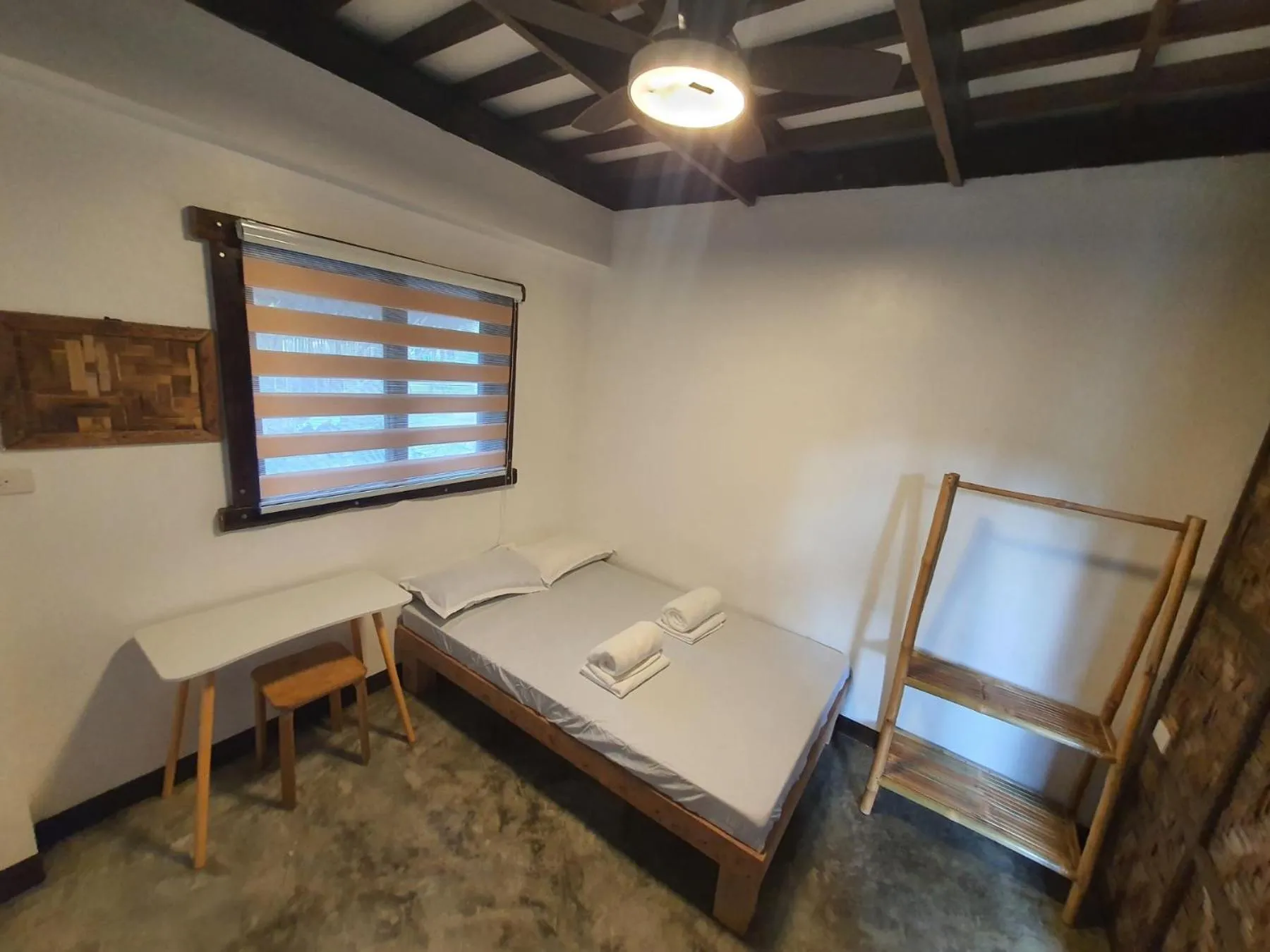 Bed in Coleto Siargao