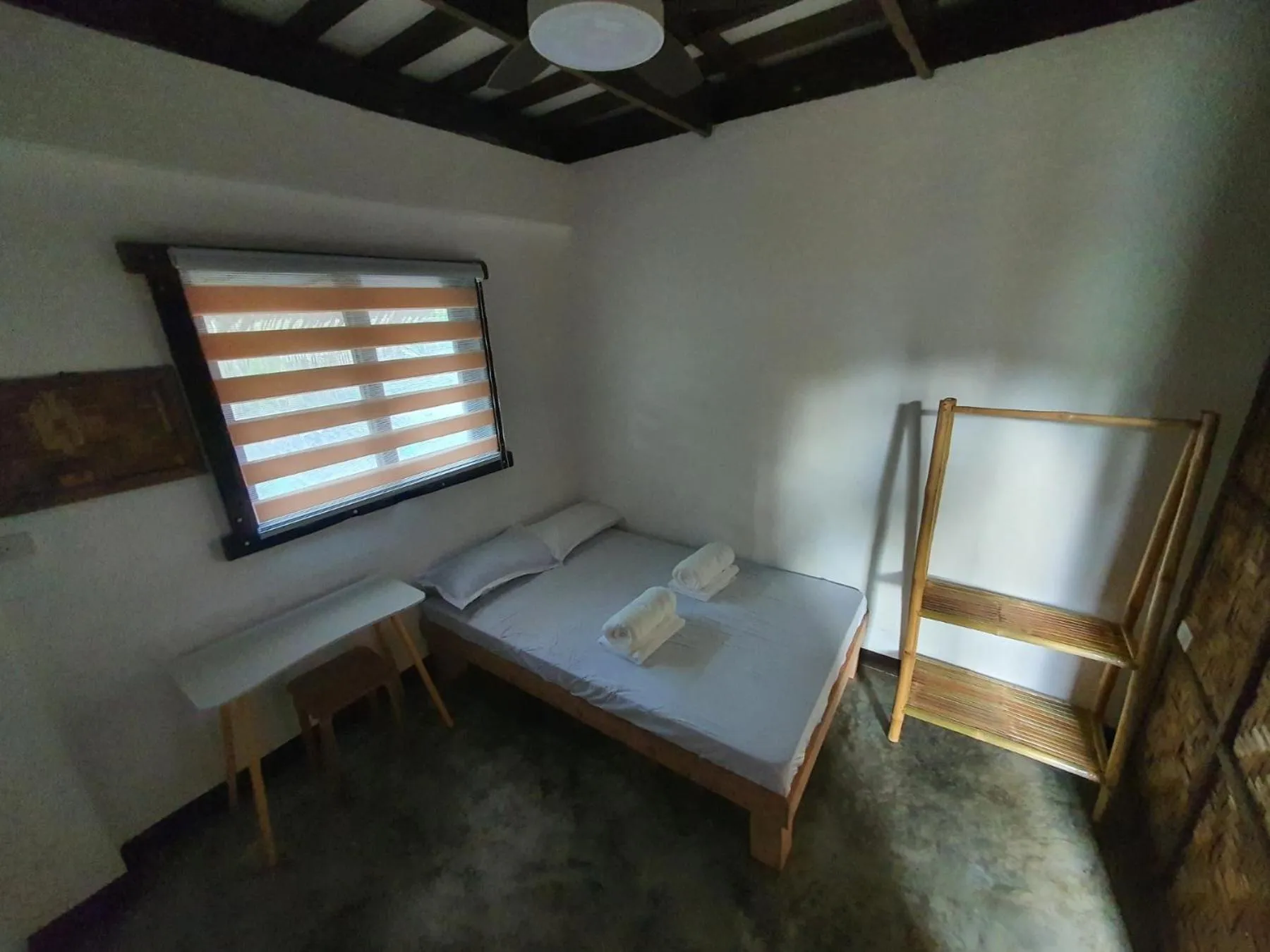 Bed in Coleto Siargao