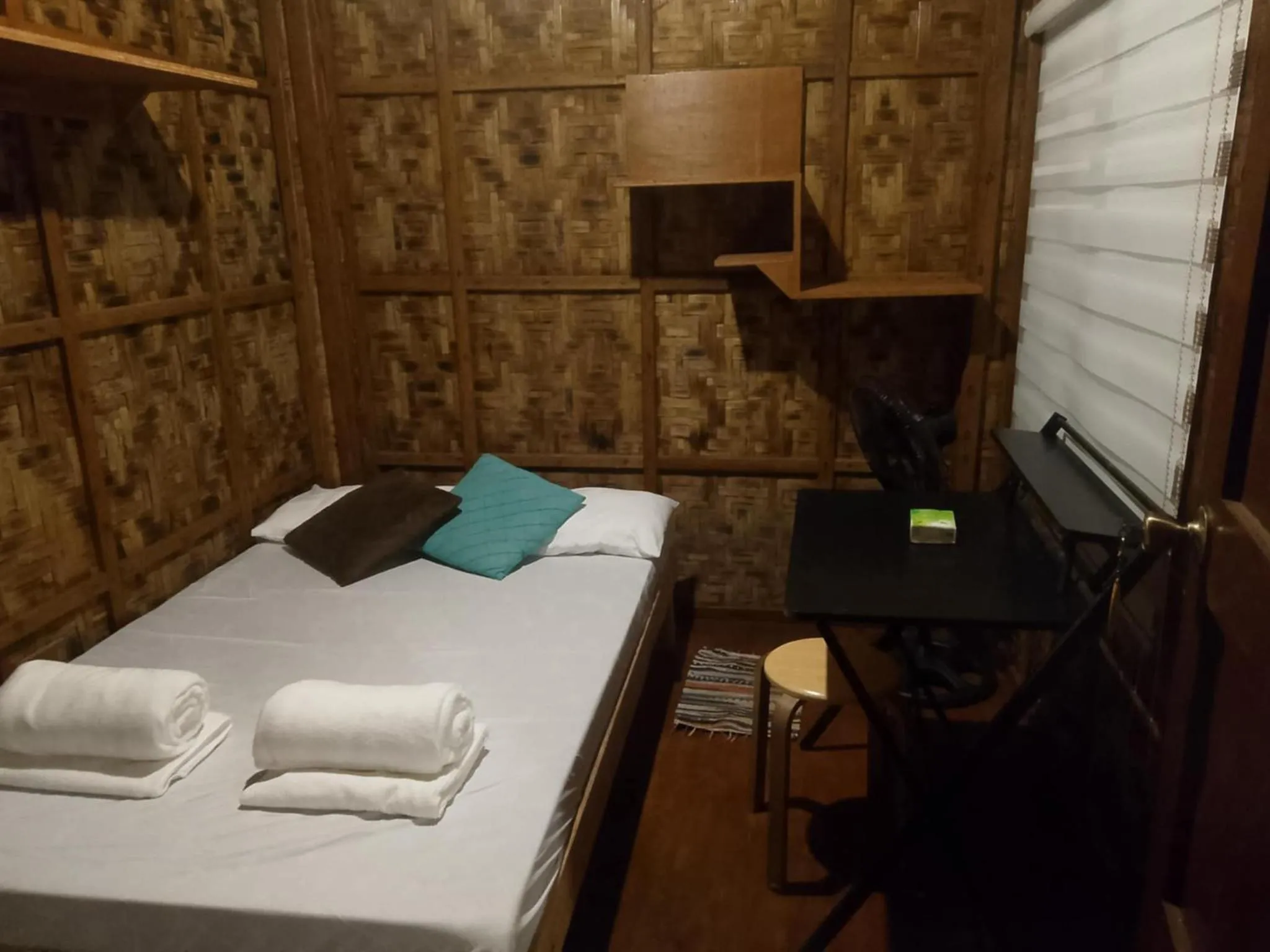 Bed in Coleto Siargao