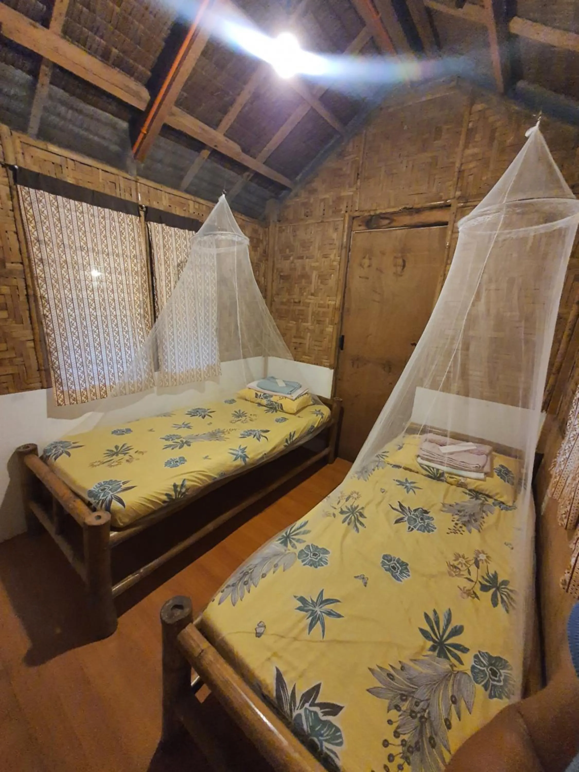 Bed in Coleto Siargao