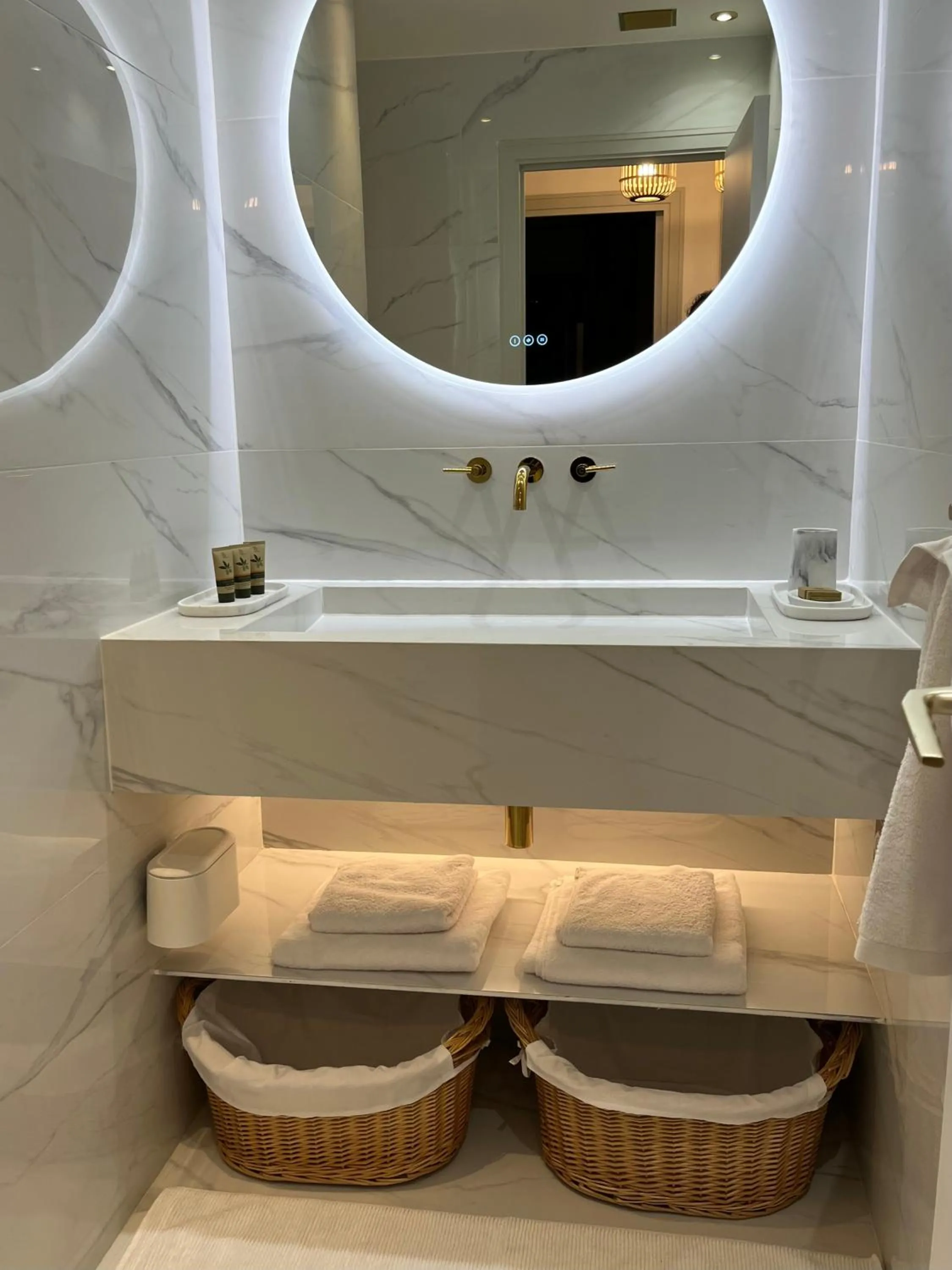 Bathroom in LE BAHIA