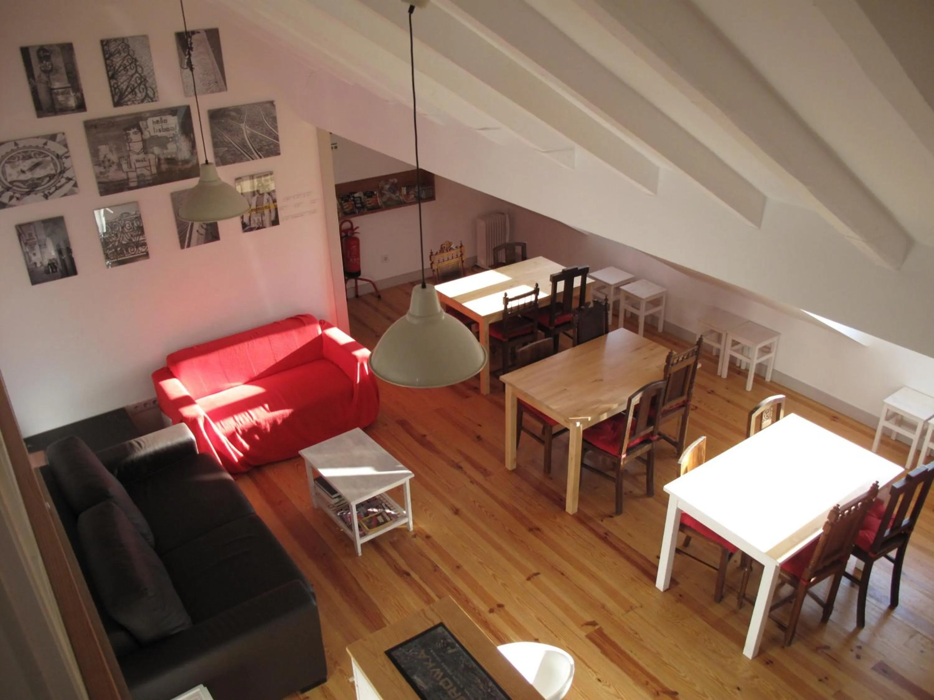 Living room in Inn Possible Lisbon Hostel