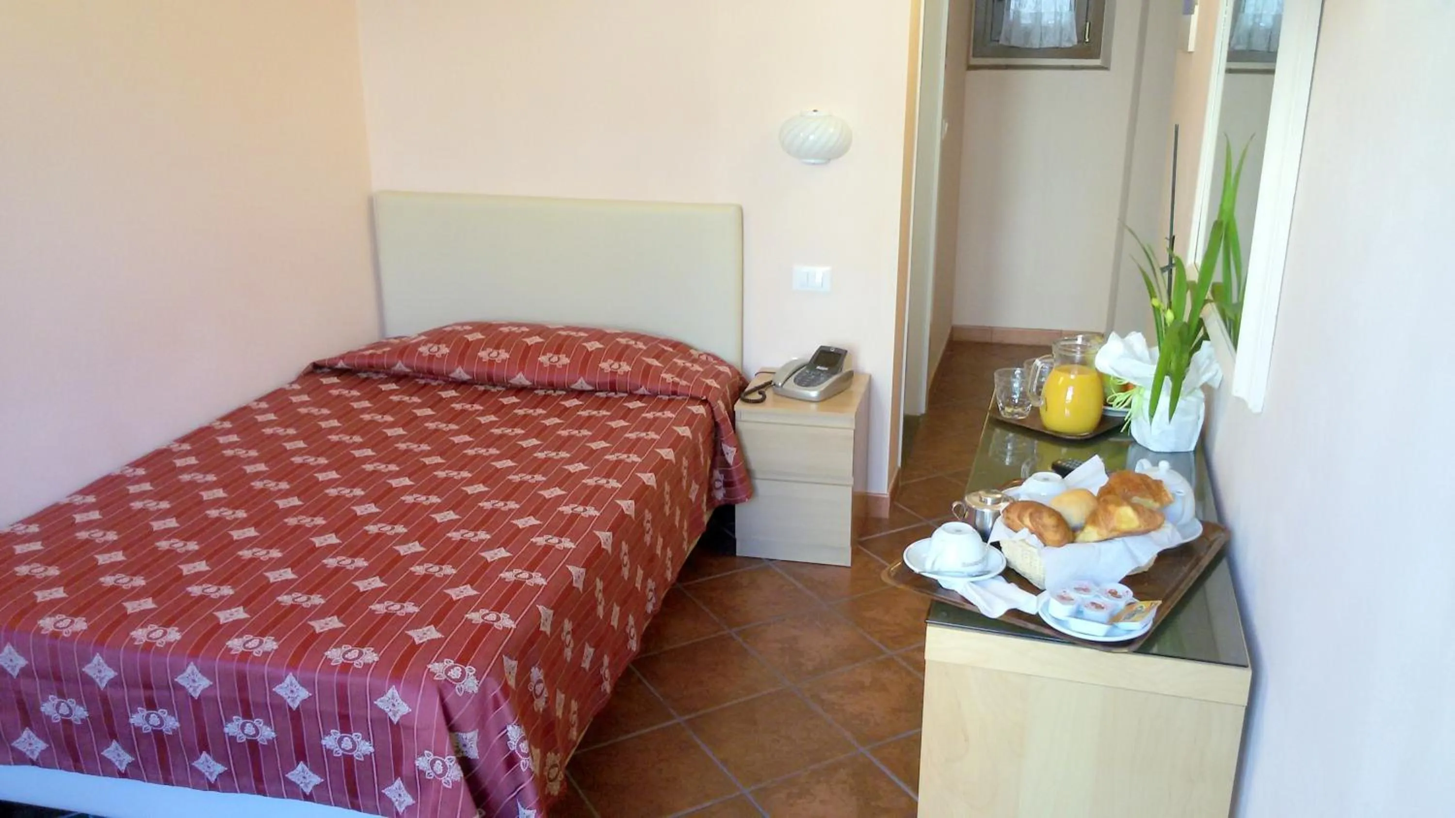 Photo of the whole room, Bed in Hotel Rita Major