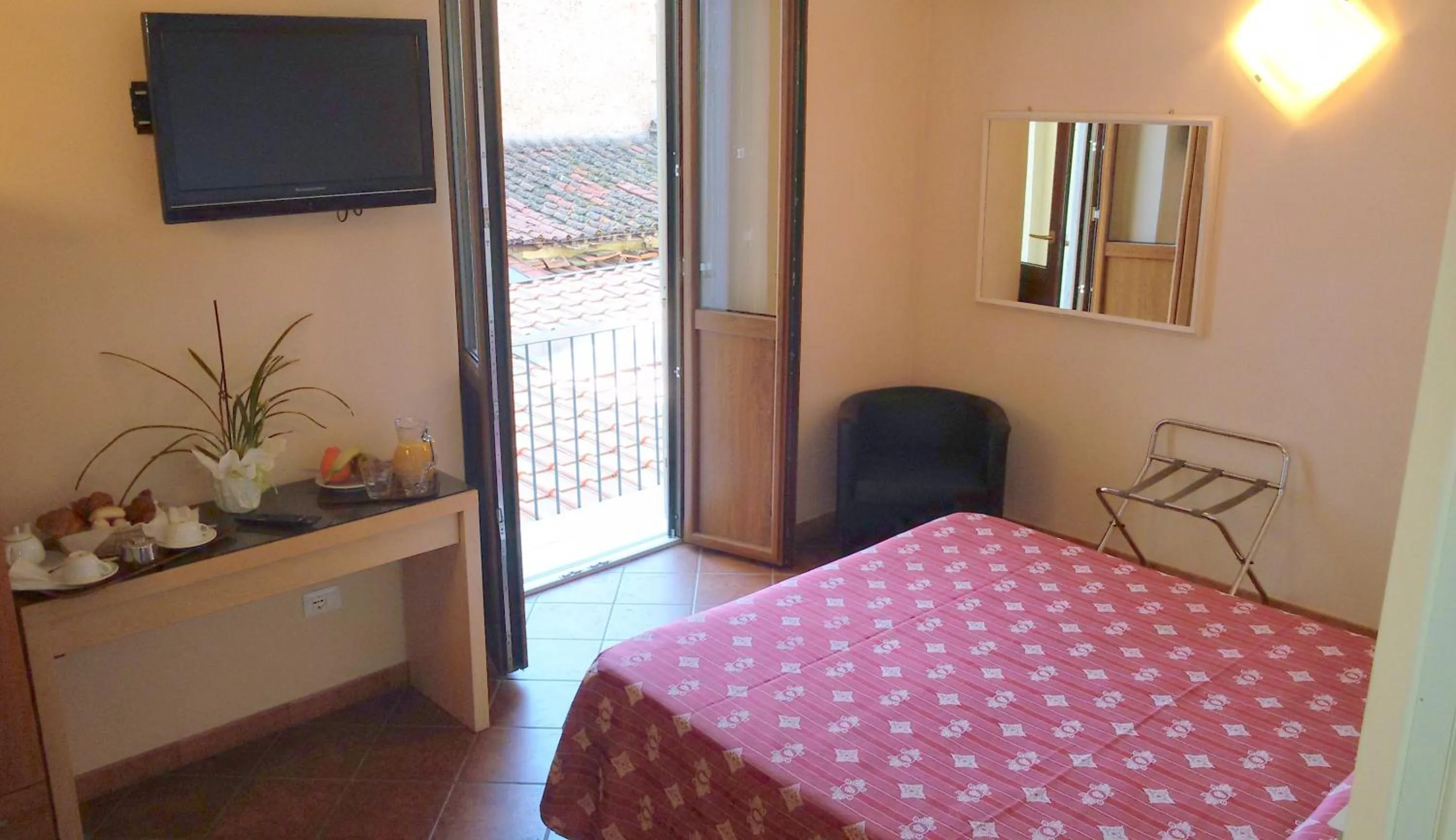 Photo of the whole room, Bed in Hotel Rita Major