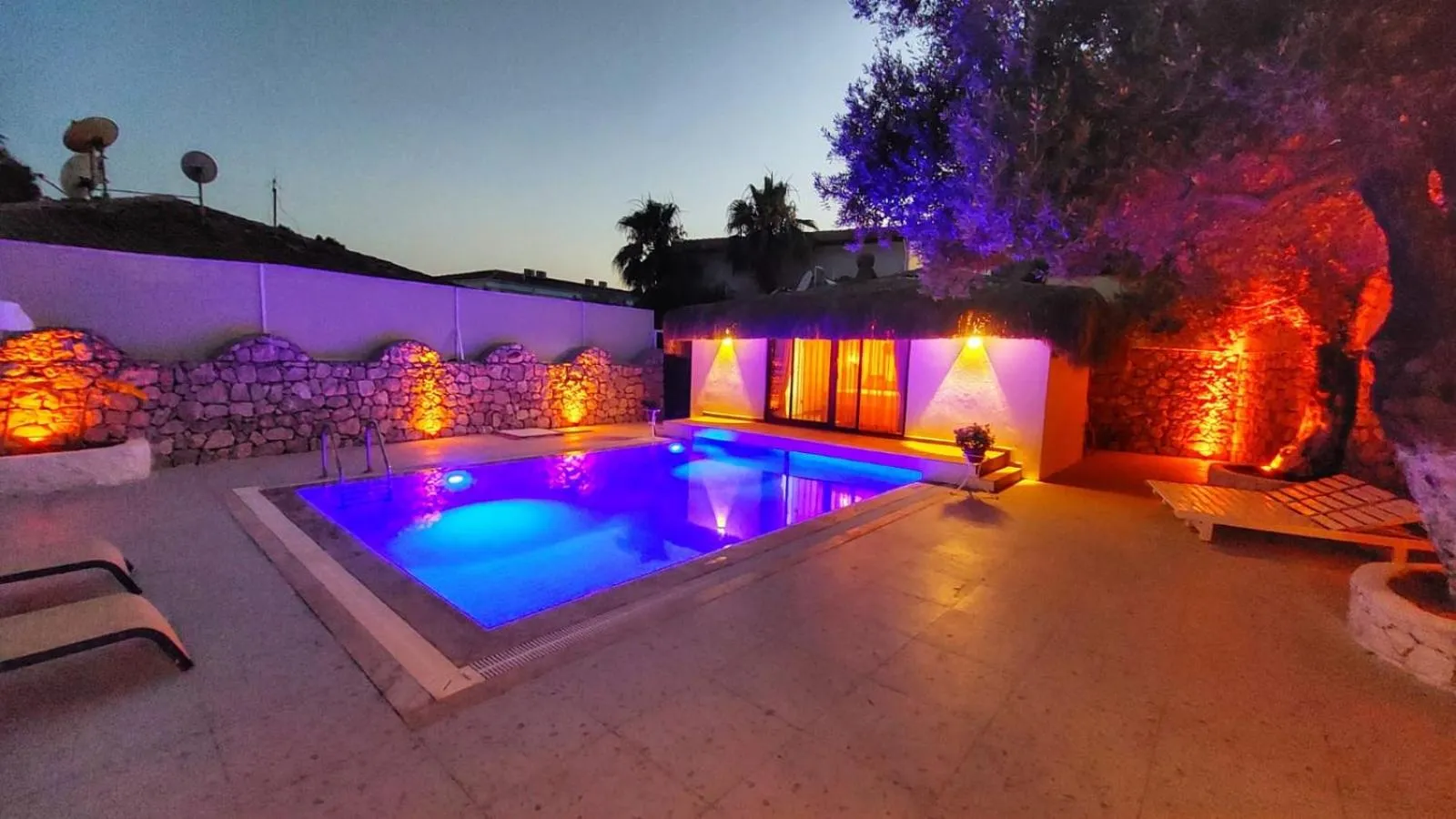 Patio in White Hotel