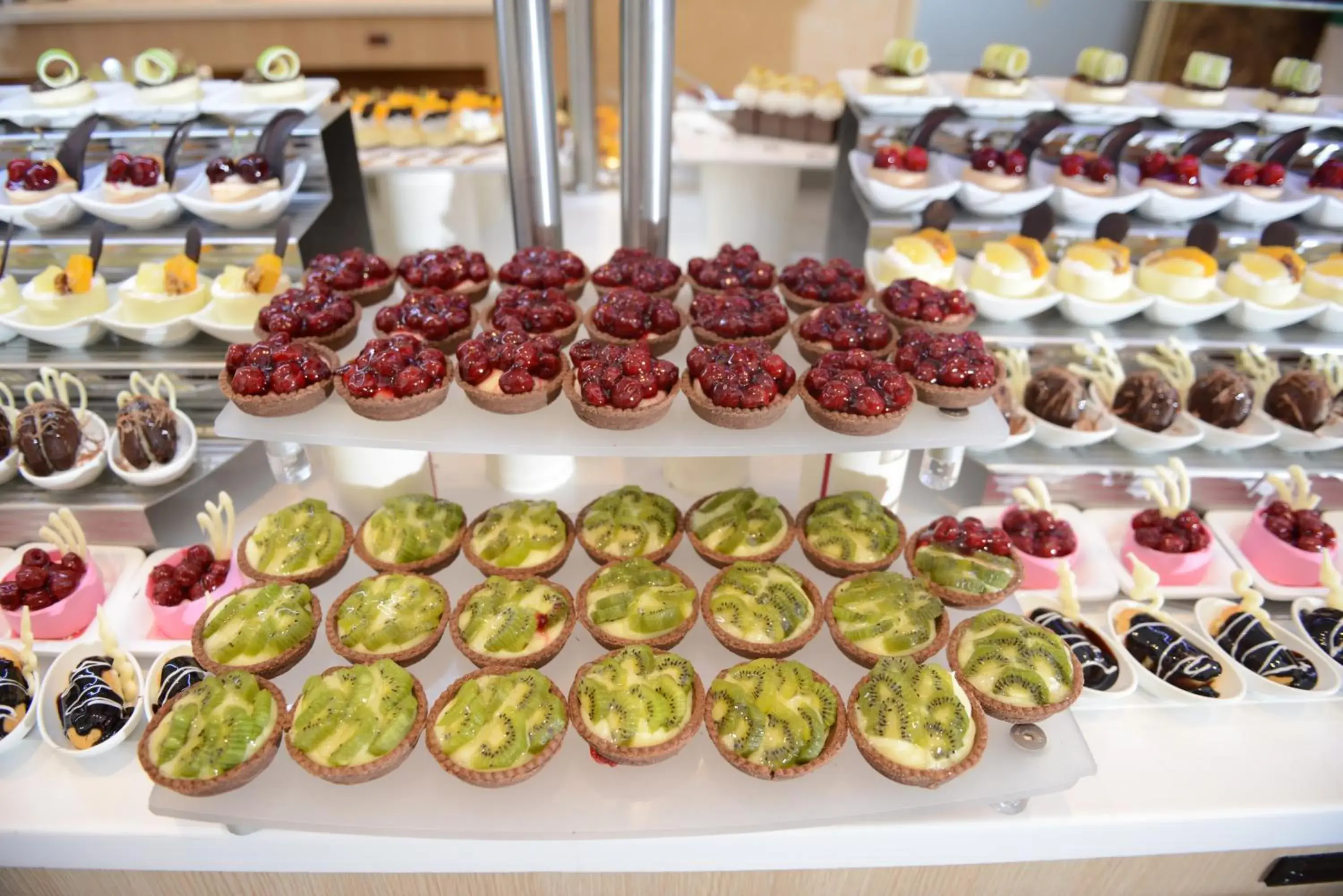 Food and drinks in Kahya Hotel Food and drinks in Kahya Hotel