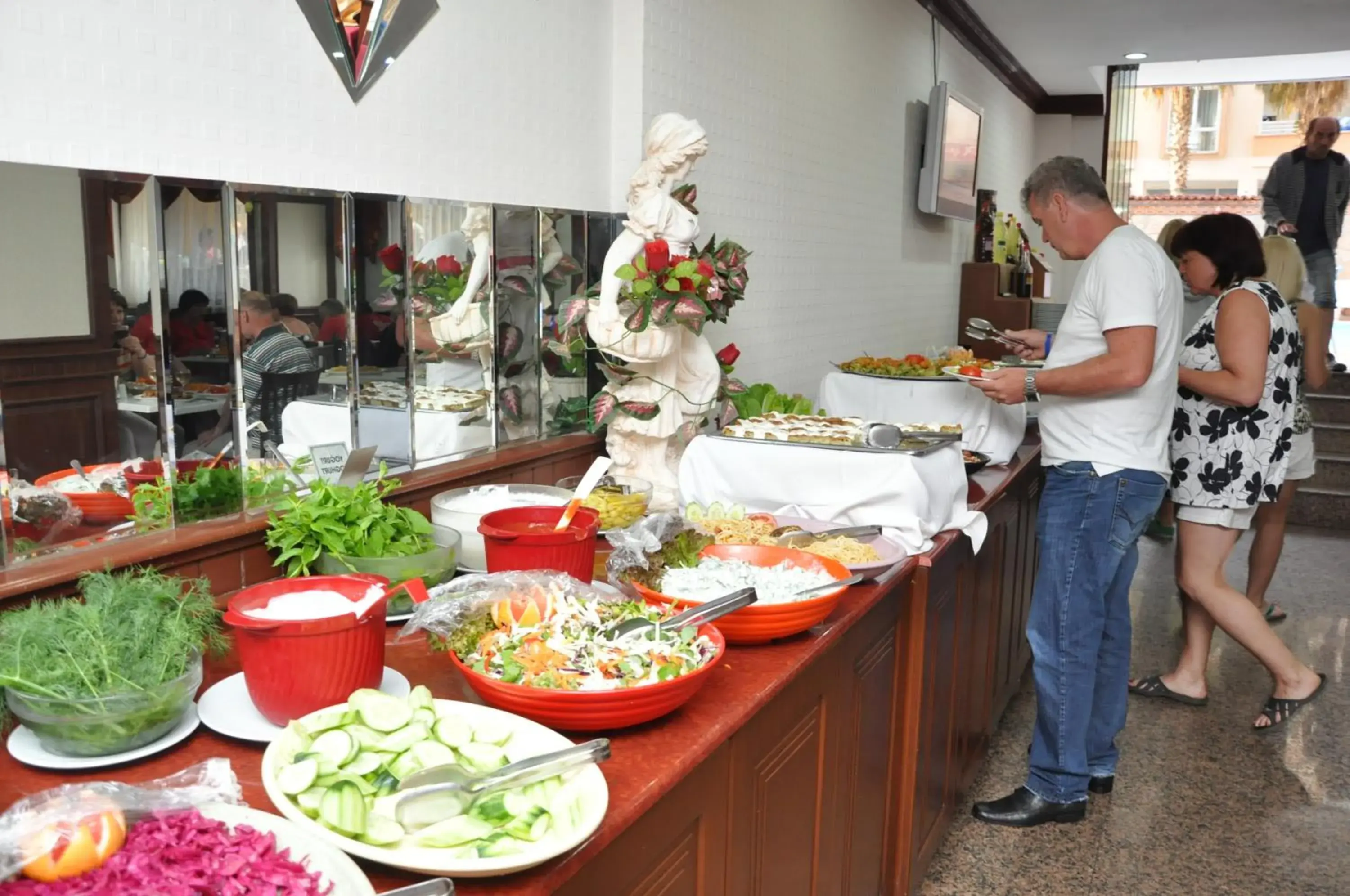 Restaurant/places to eat in Wasa Hotel Restaurant/places to eat in Wasa Hotel