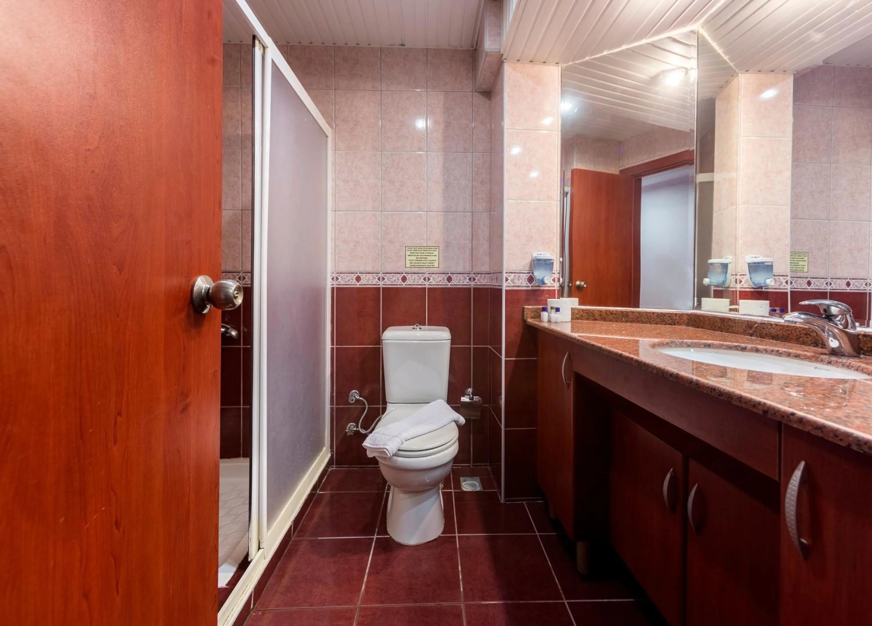 Bathroom in Wasa Hotel