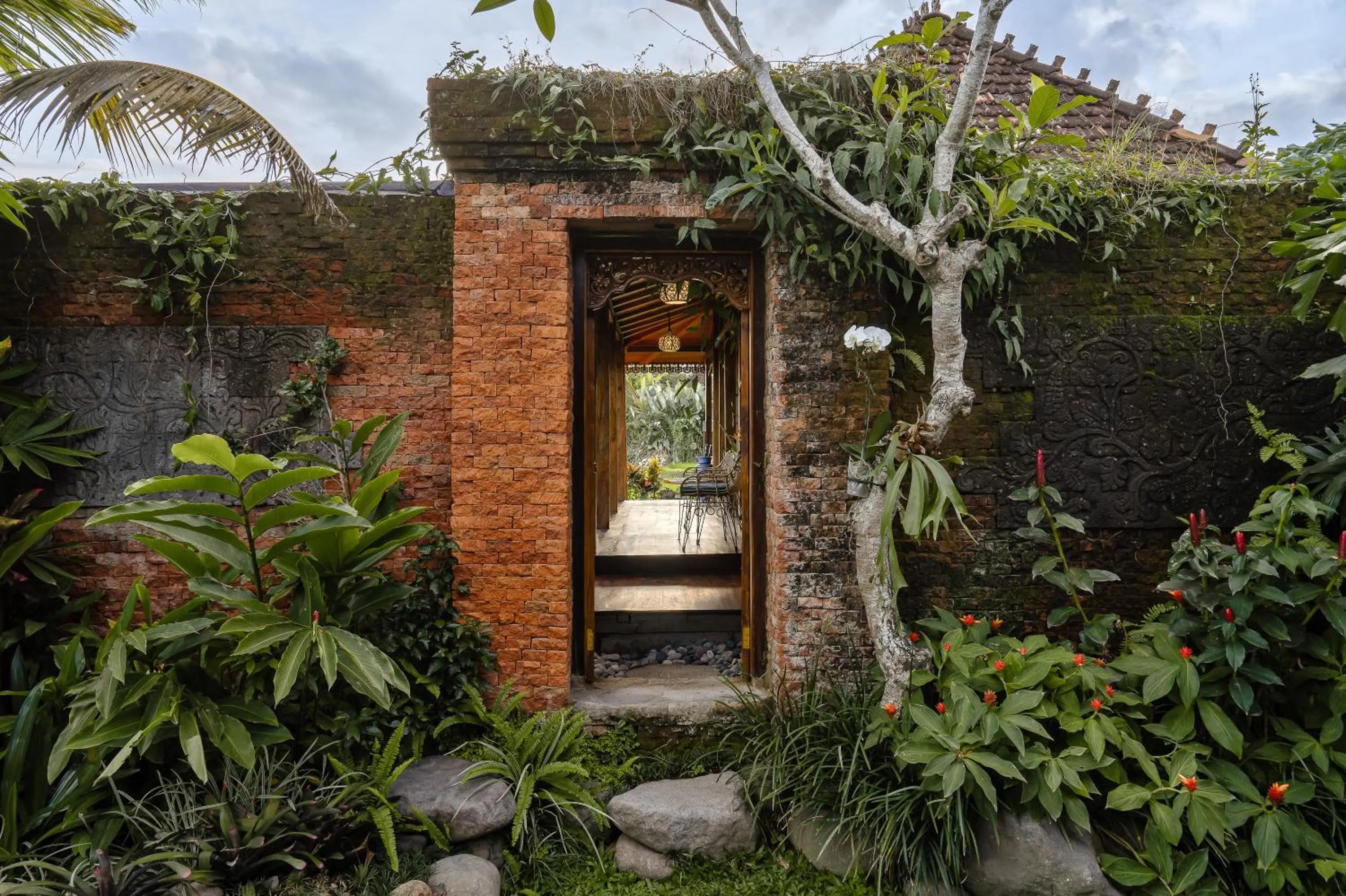 Facade/entrance in Airsania Ubud Antique Villas
