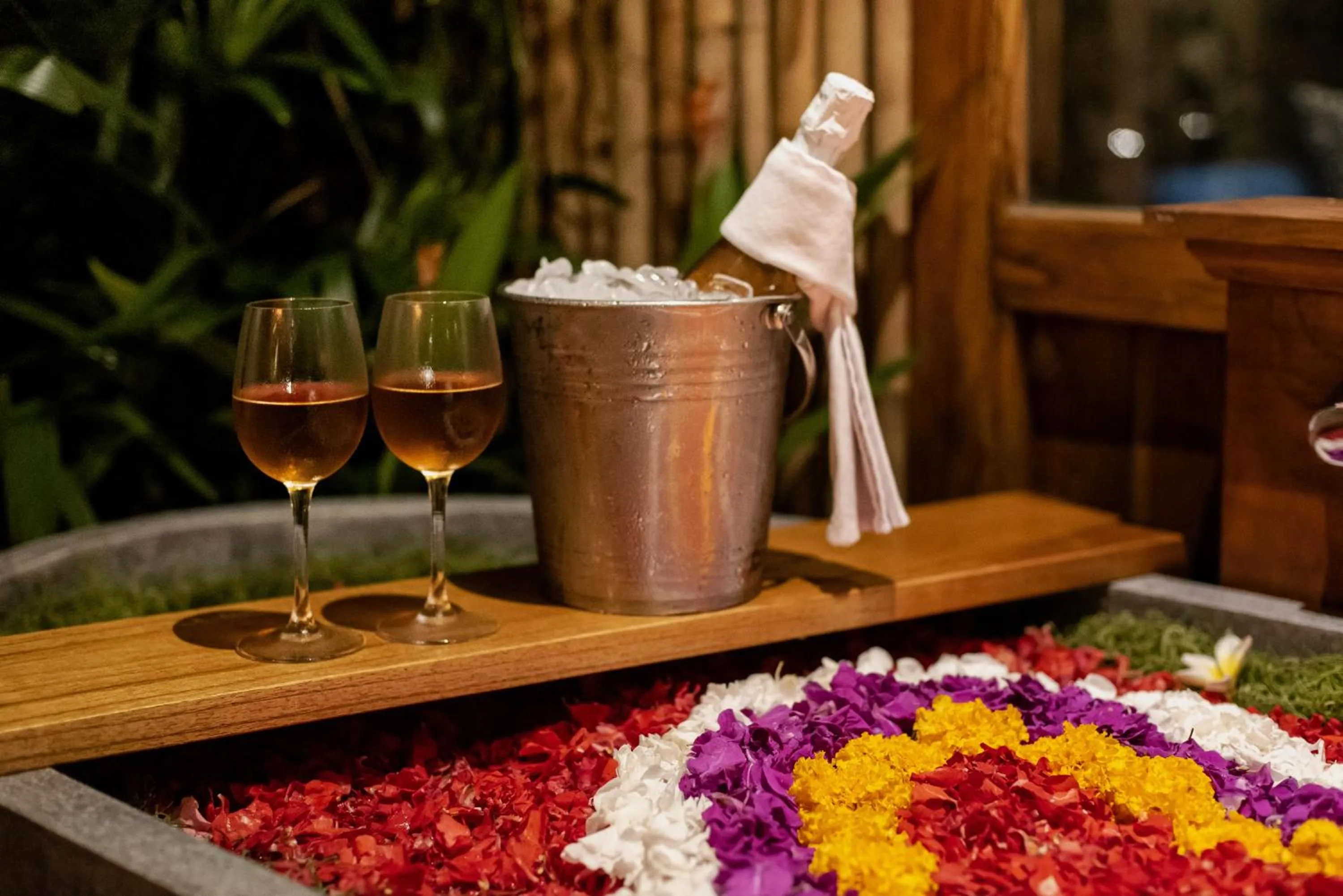 Drinks in Airsania Ubud Antique Villas