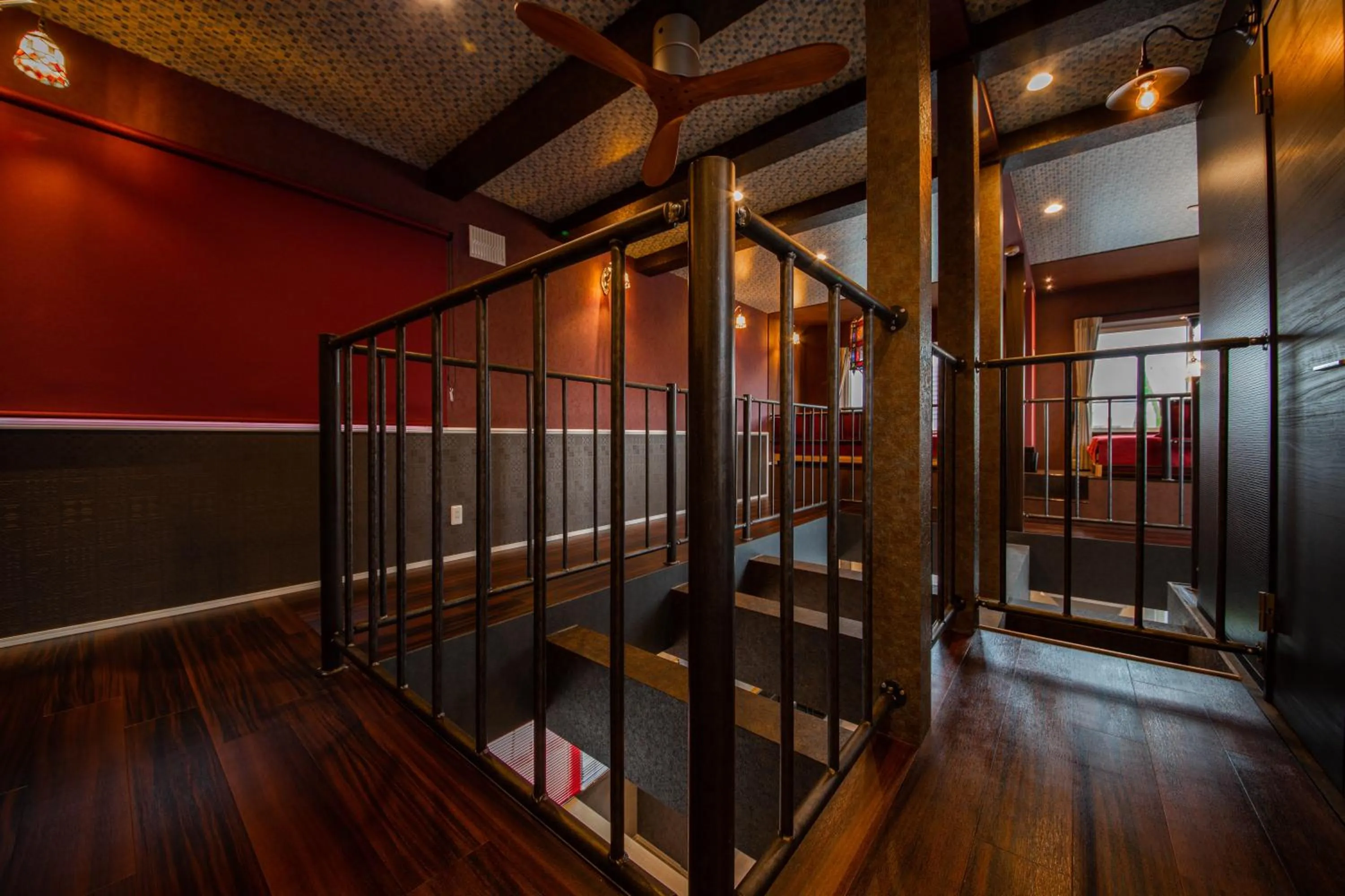 Bed in THE BEEHIVE AIOI